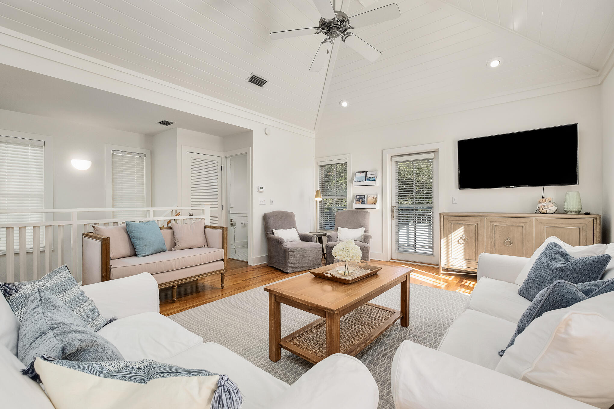 MAGNOLIA COTTAGES BY THE SEA - Residential