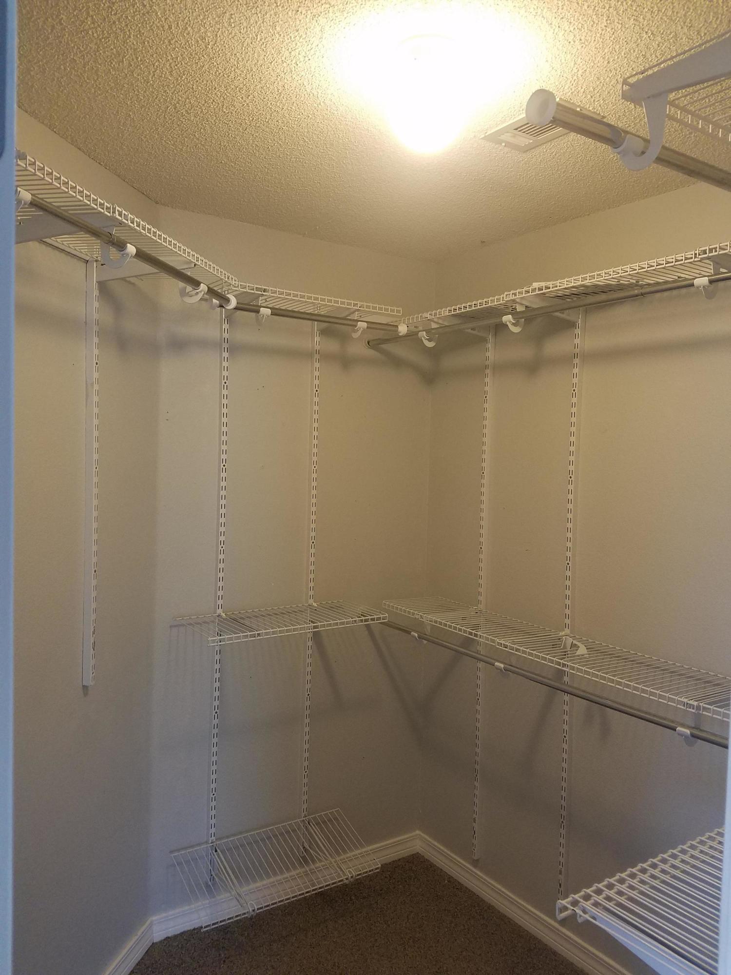 VICTORIAN VILLAGE - Residential