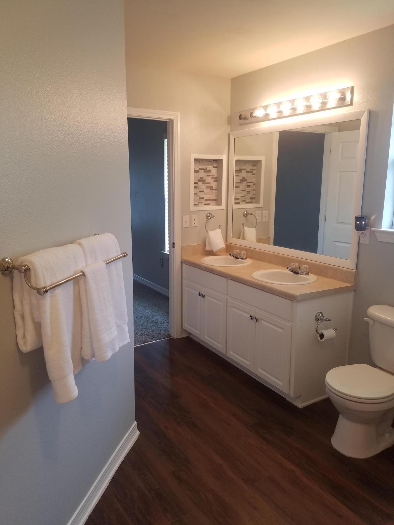 VICTORIAN VILLAGE - Residential