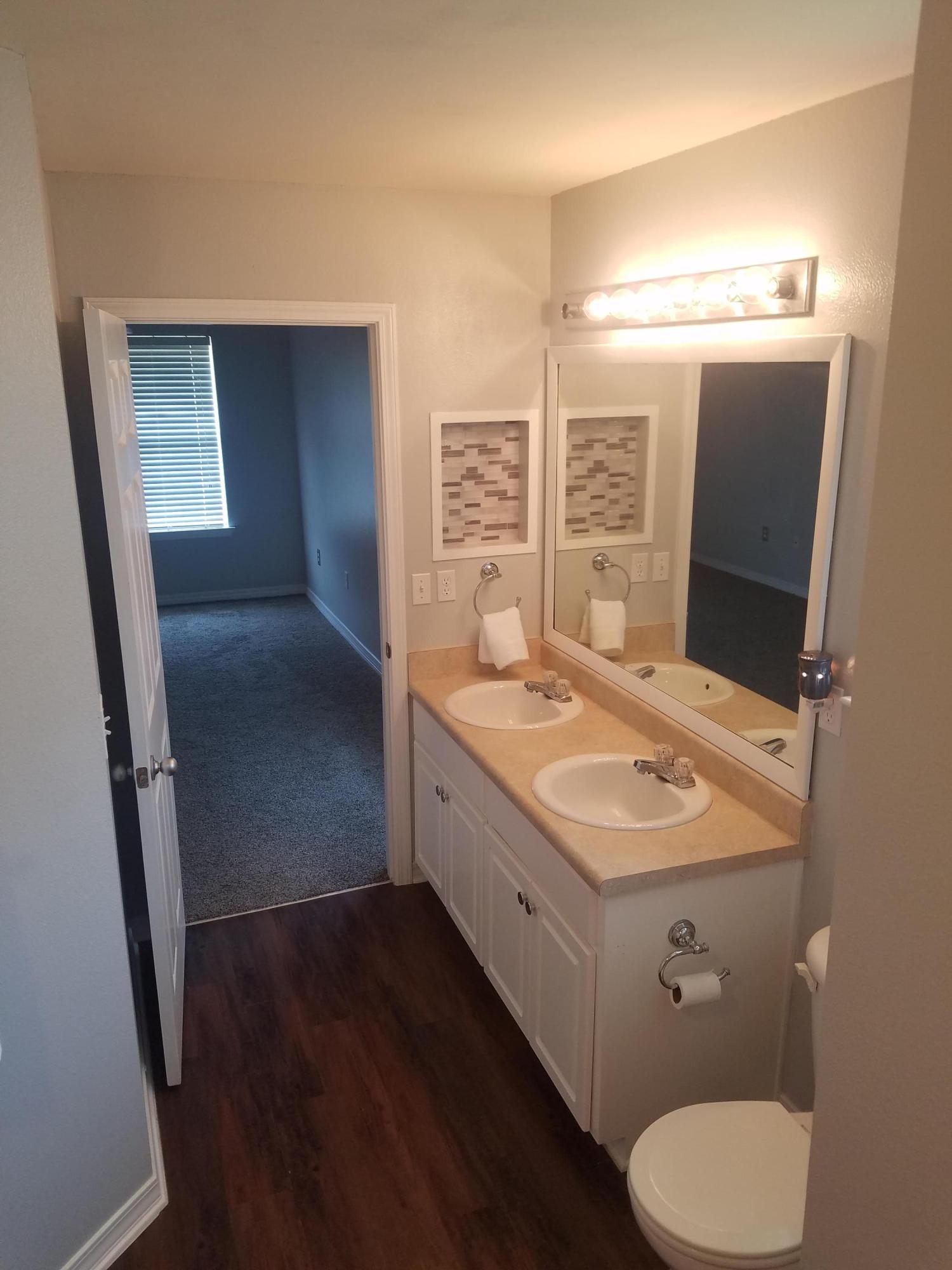 VICTORIAN VILLAGE - Residential