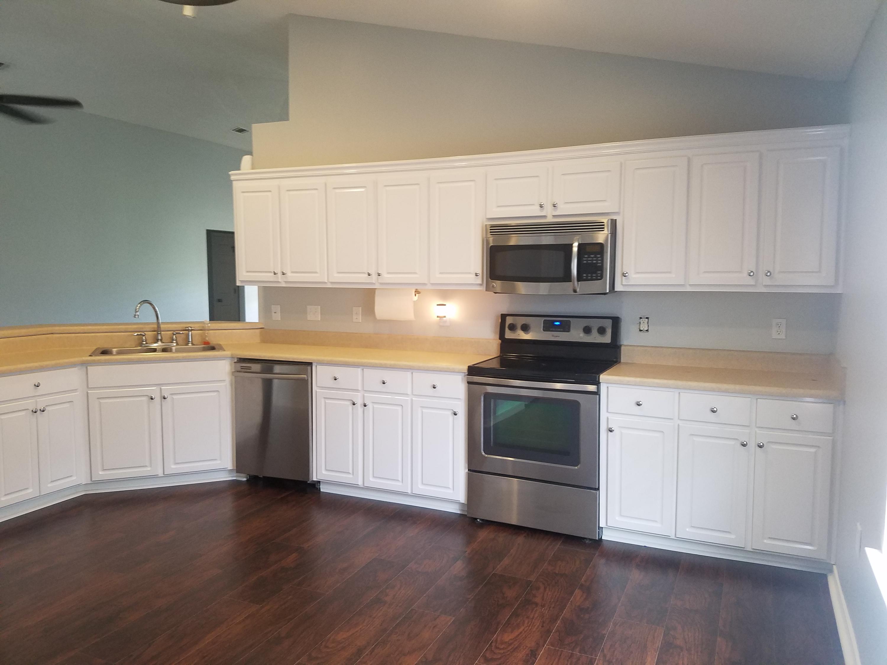 VICTORIAN VILLAGE - Residential