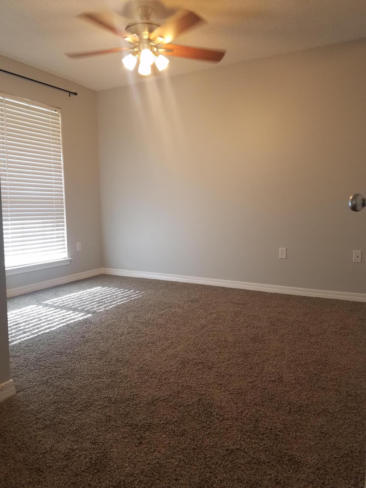 VICTORIAN VILLAGE - Residential