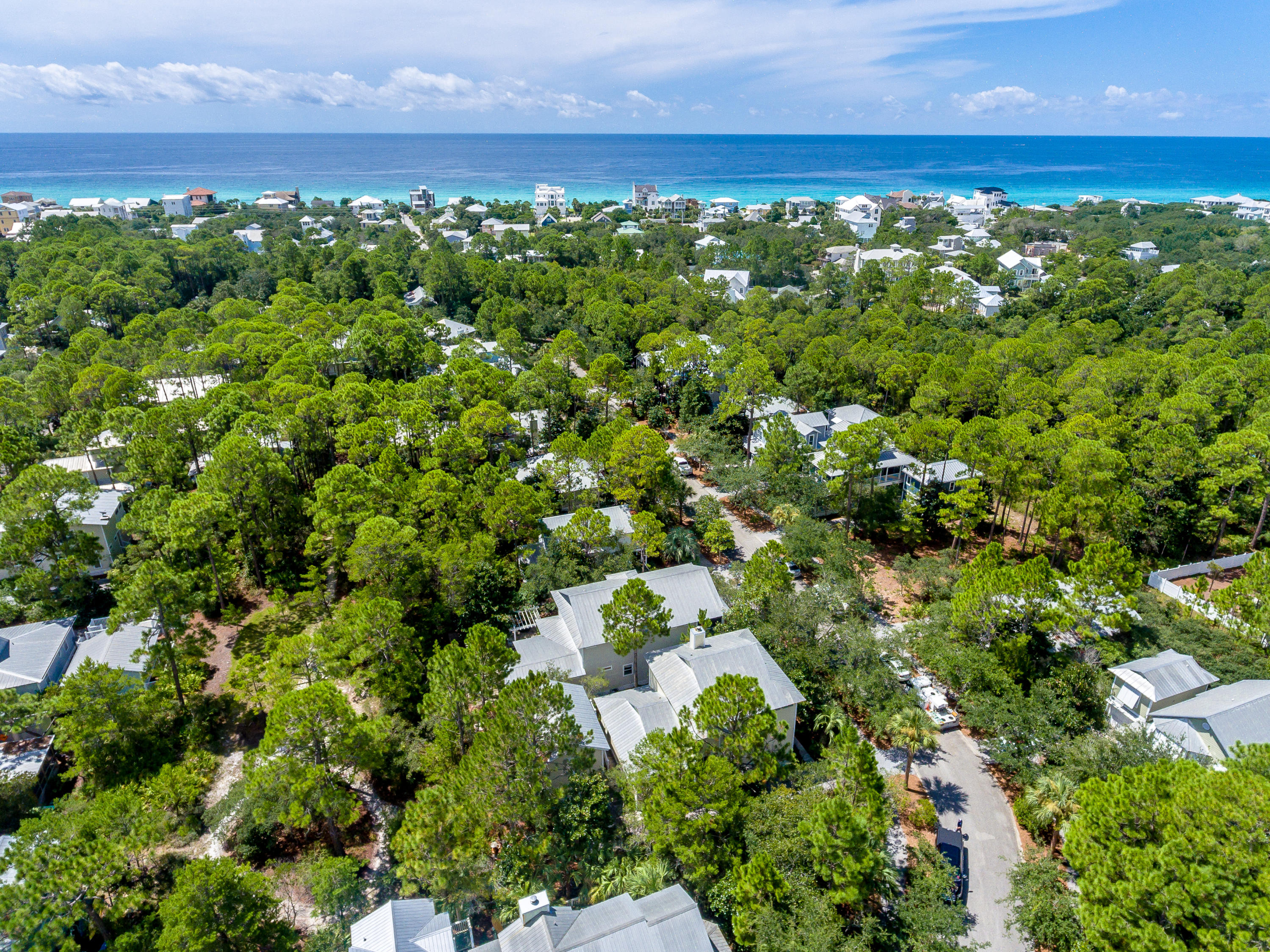 GROVE BY THE SEA - Residential