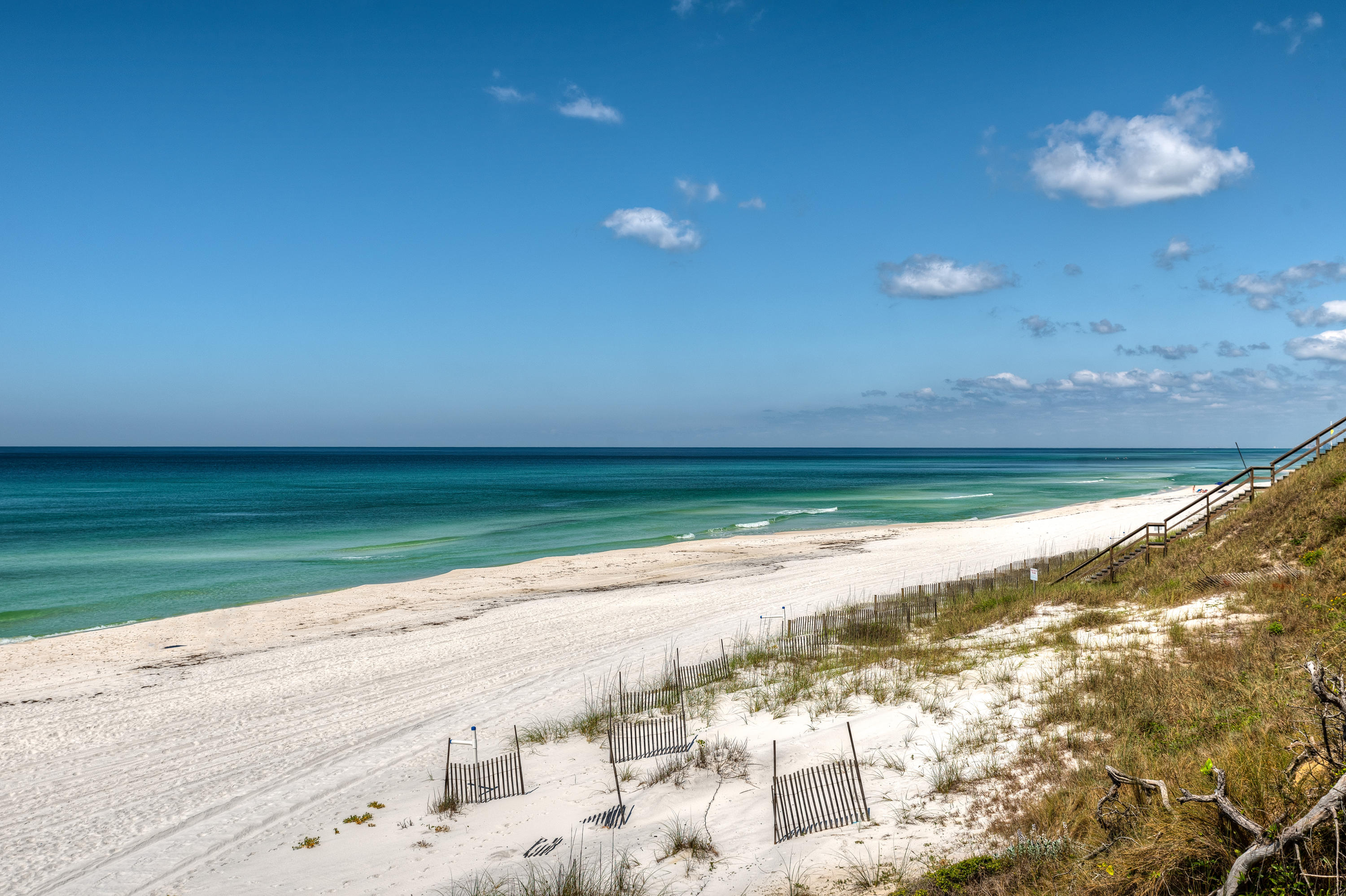 GROVE BY THE SEA - Residential