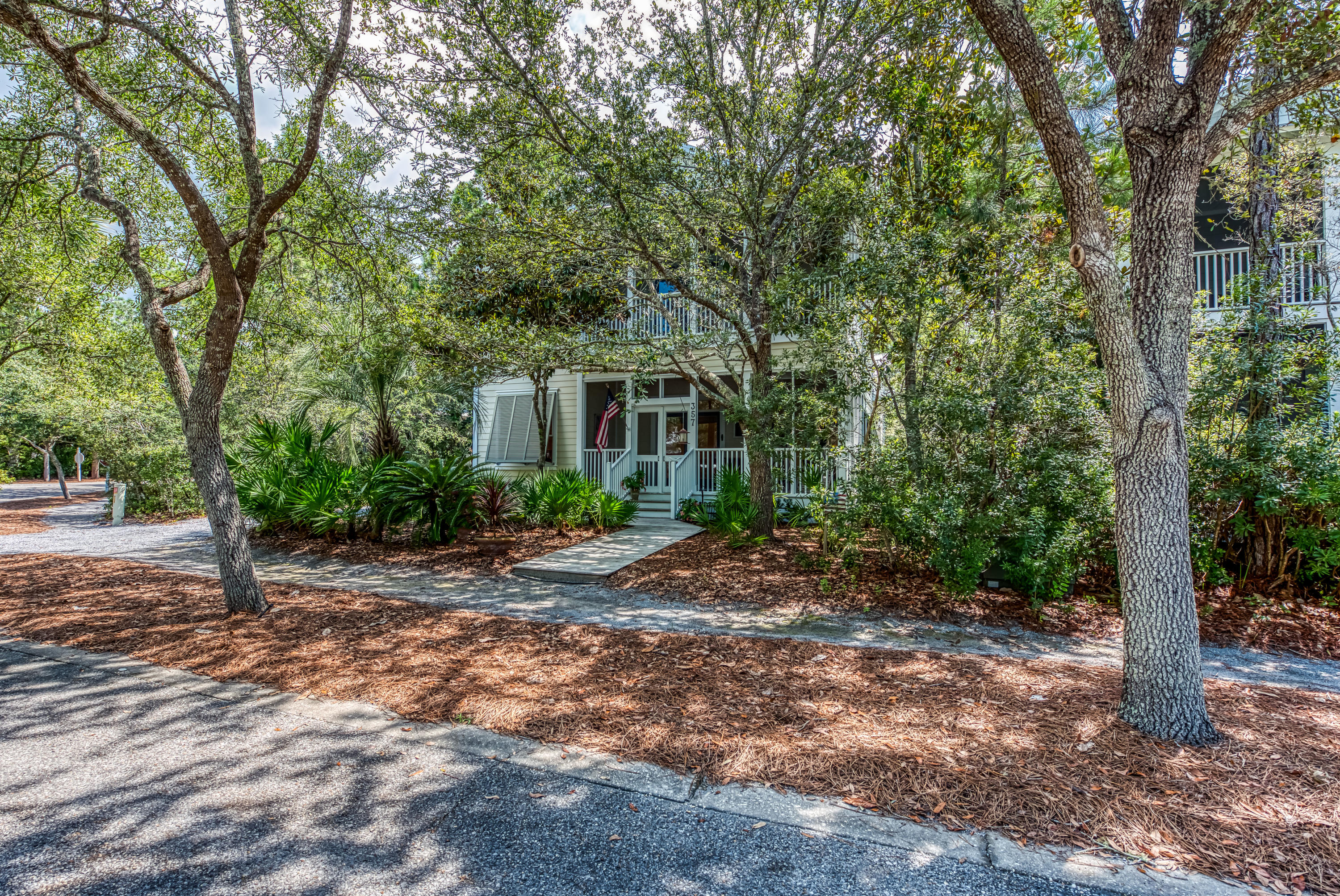 GROVE BY THE SEA - Residential