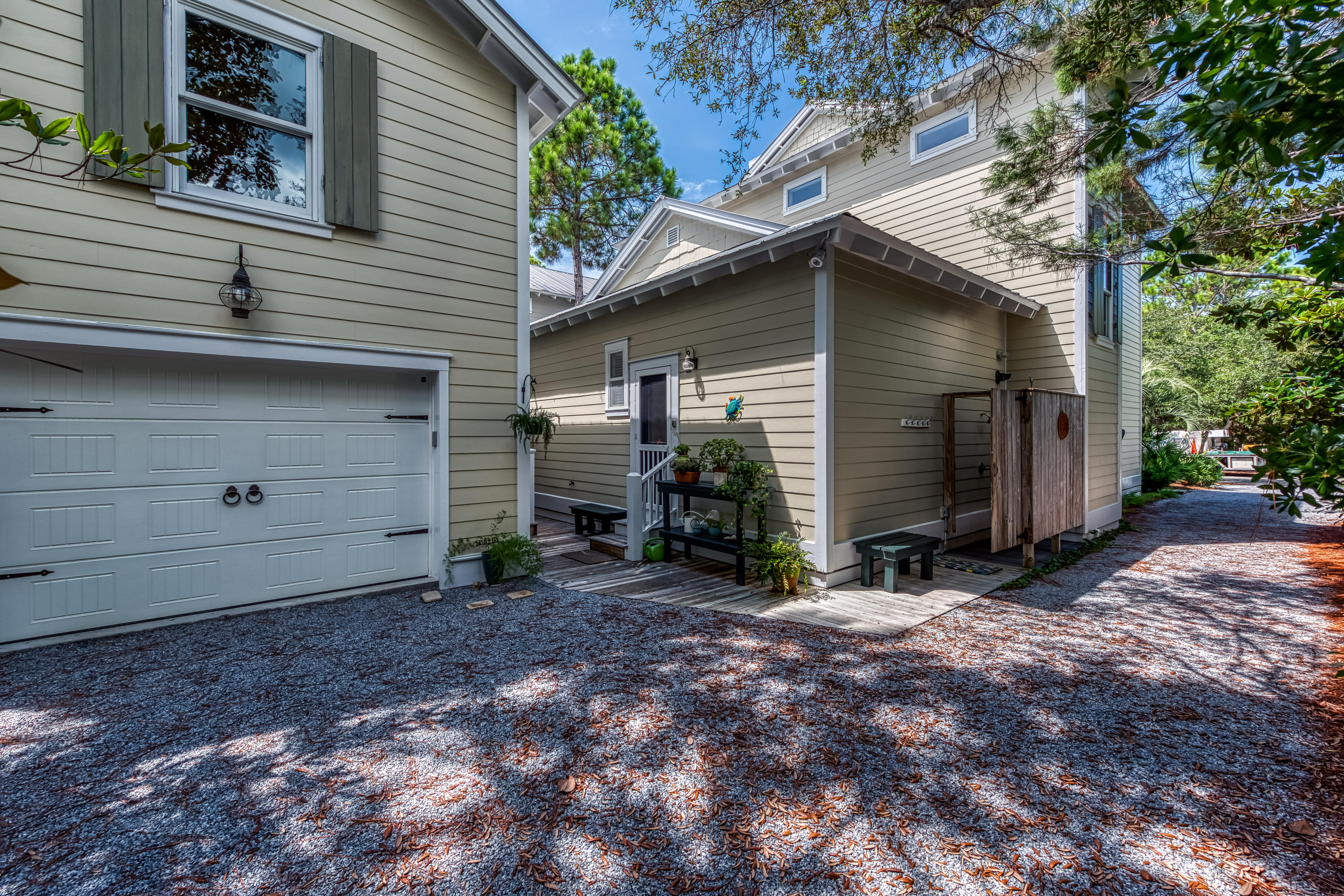 GROVE BY THE SEA - Residential