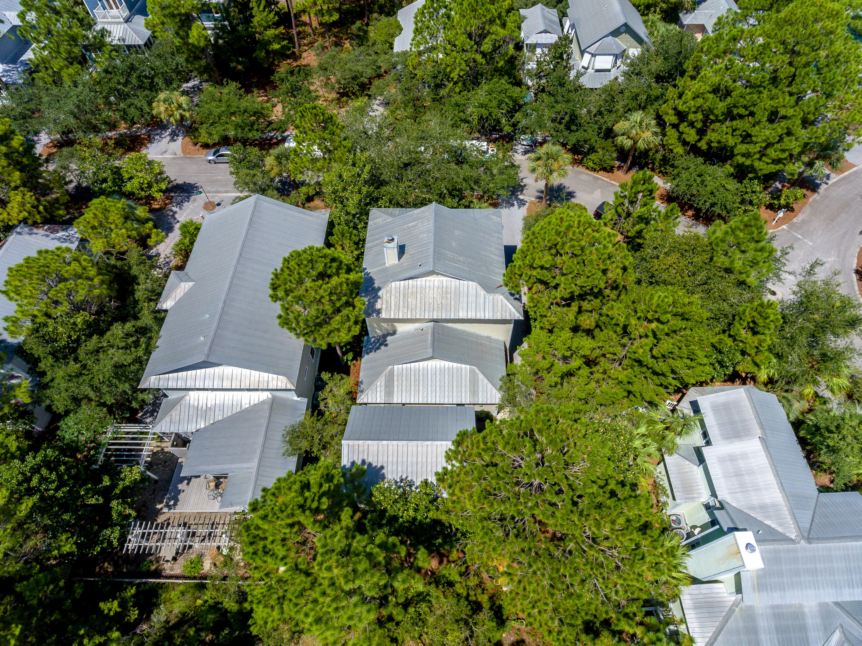 GROVE BY THE SEA - Residential