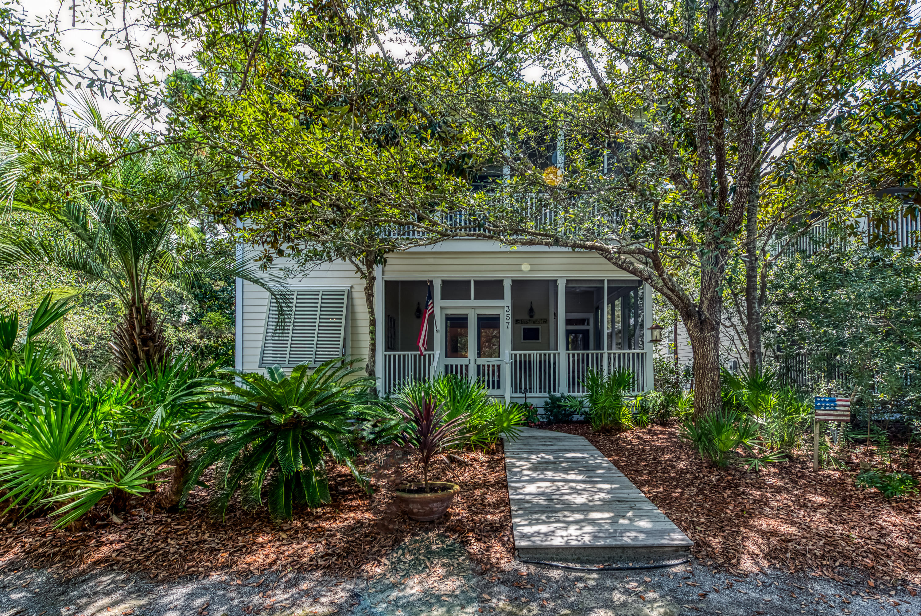 GROVE BY THE SEA - Residential