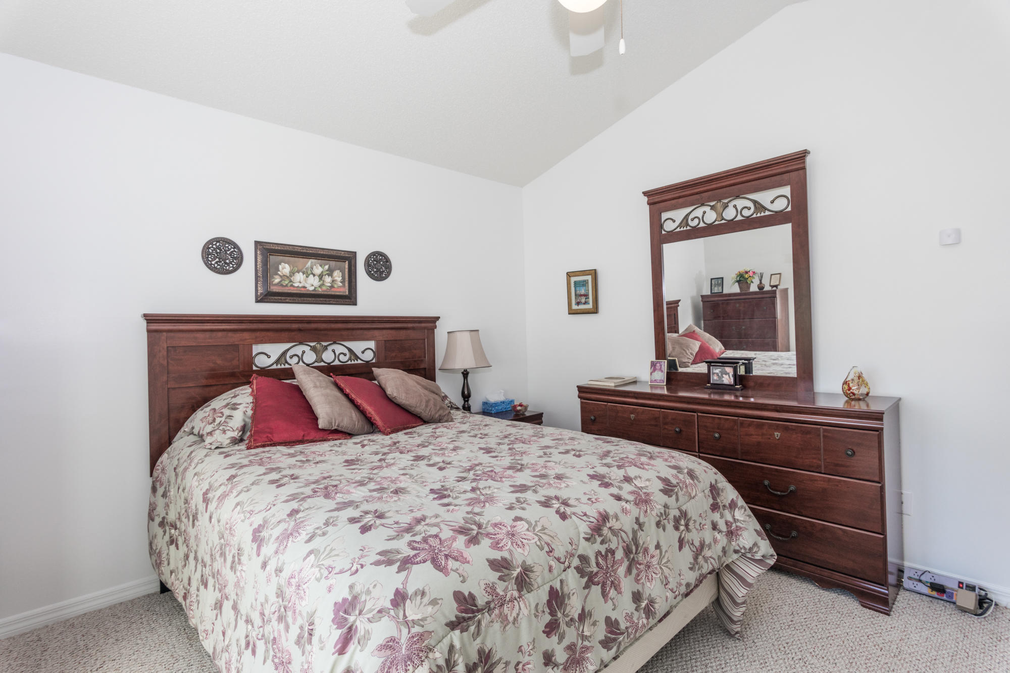 Colony Club - Residential