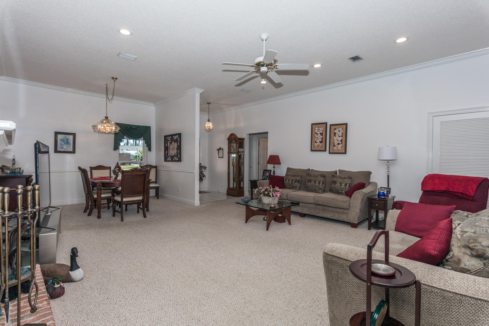 Colony Club - Residential