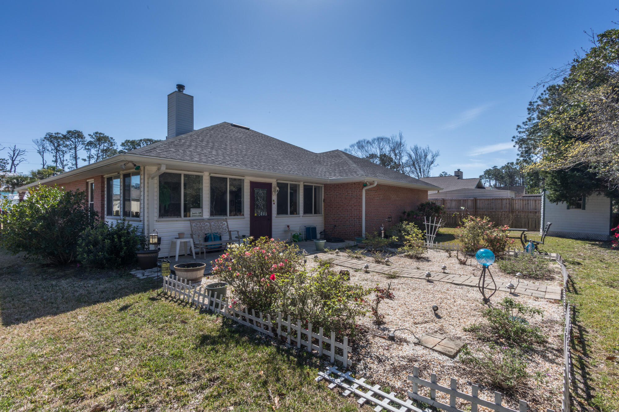 Colony Club - Residential