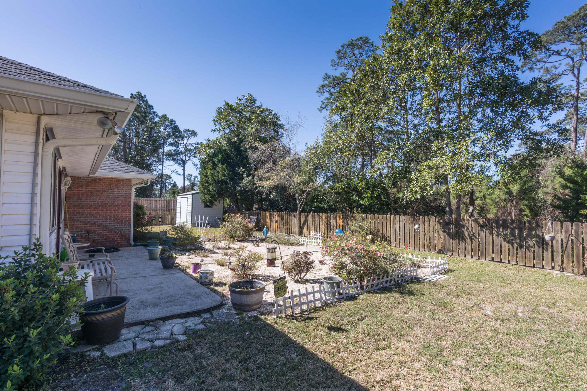 Colony Club - Residential