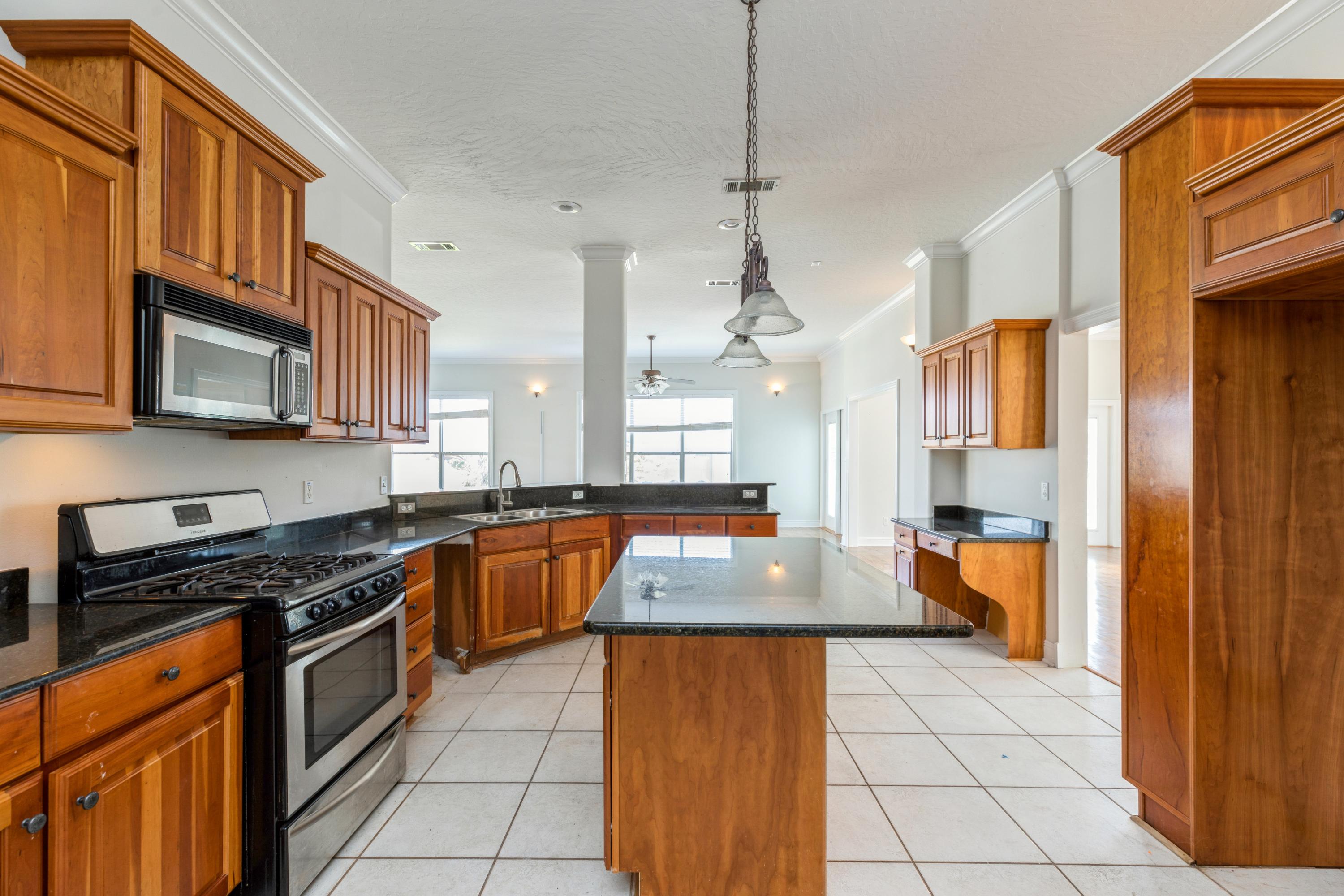 PALM HARBOR MARINA - Residential