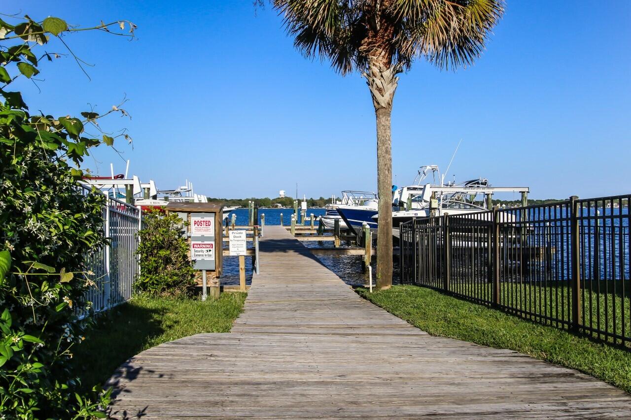 PALM HARBOR MARINA - Residential