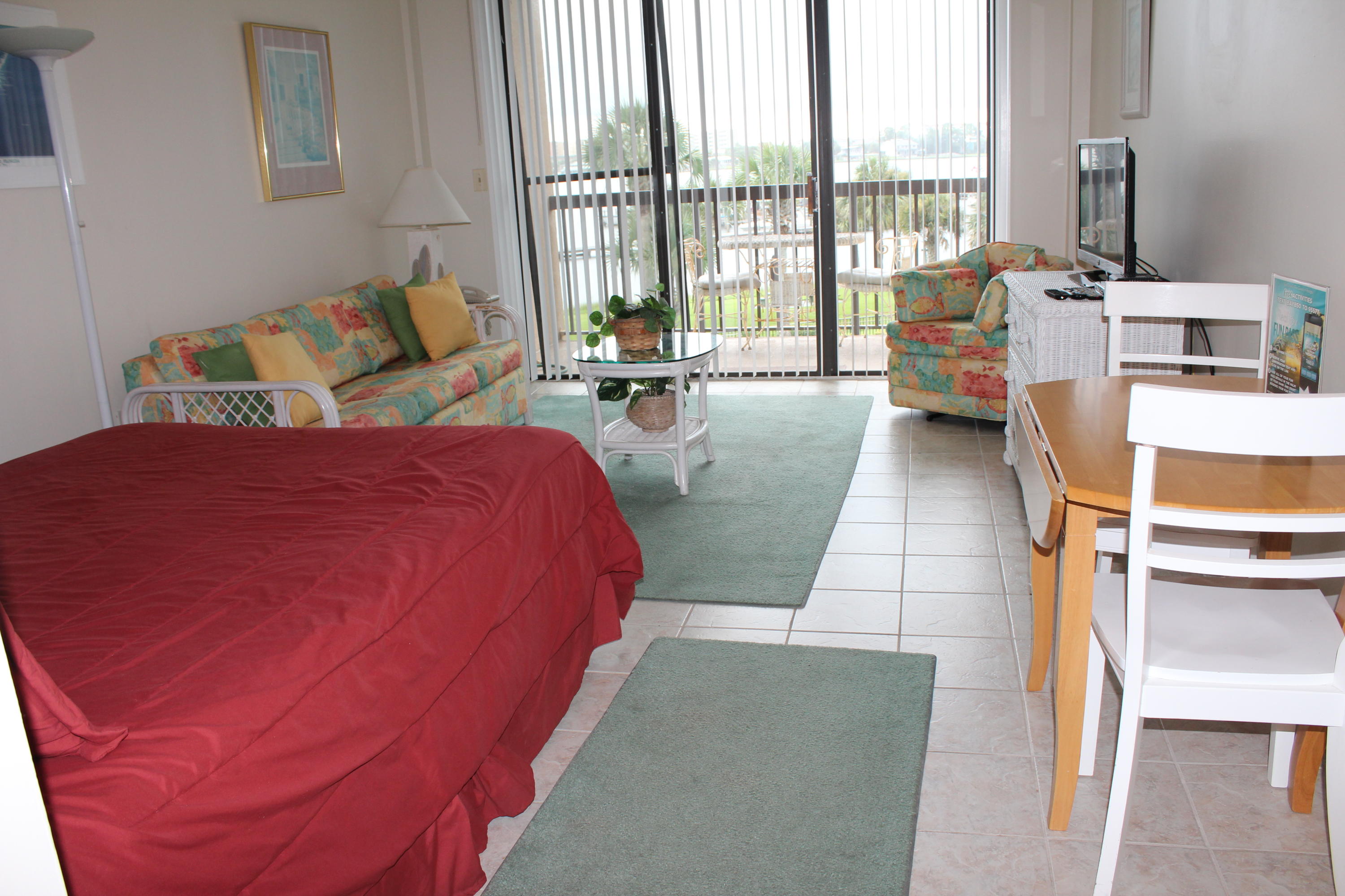 PIRATES BAY PH 1 - Residential