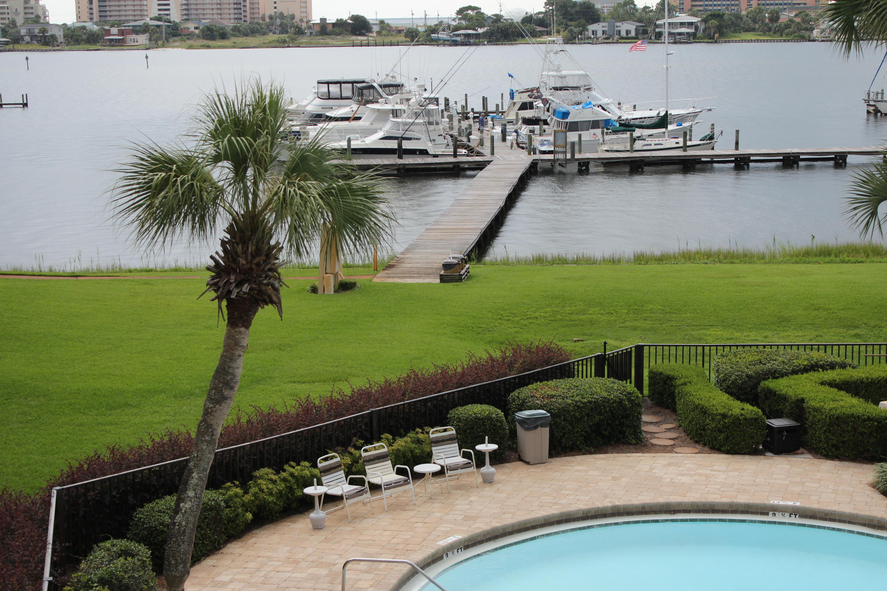 PIRATES BAY PH 1 - Residential