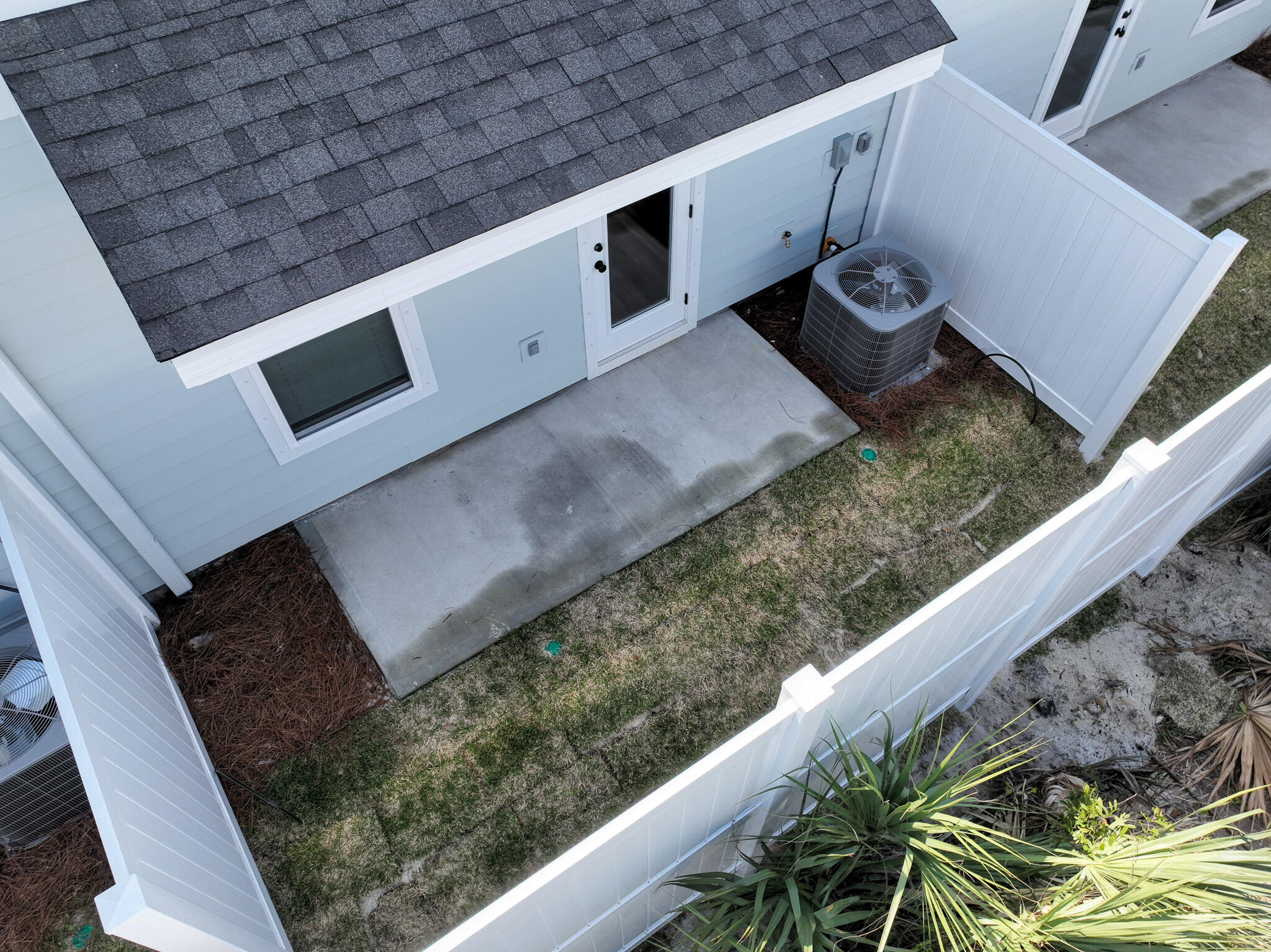 Palm Street Townhomes - Residential Lease