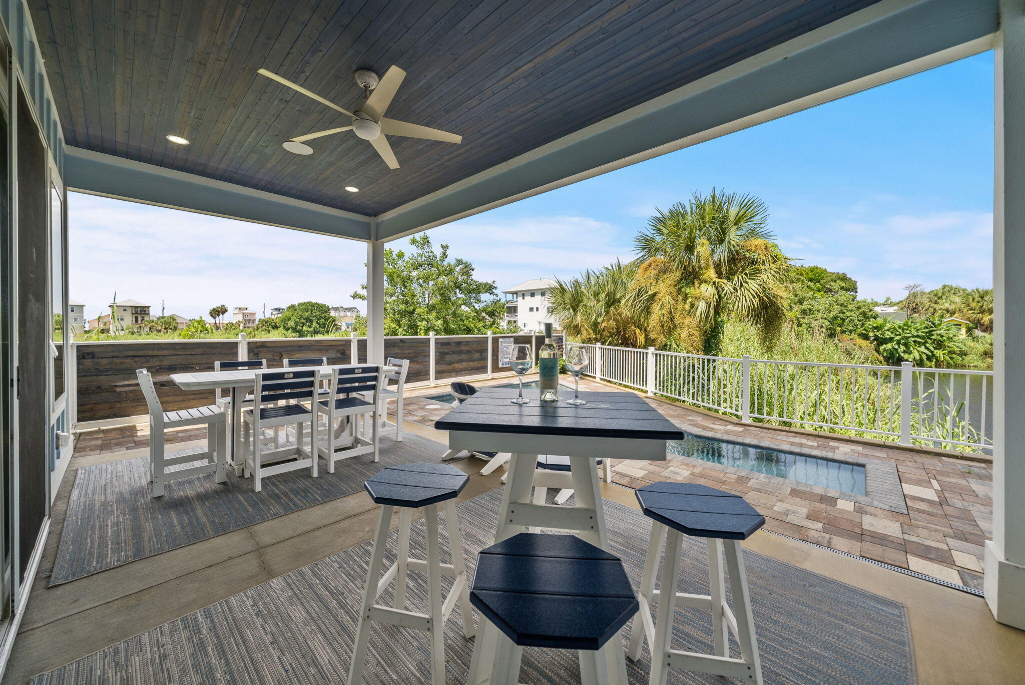 LAGUNA BEACH 7TH ADDN - Residential