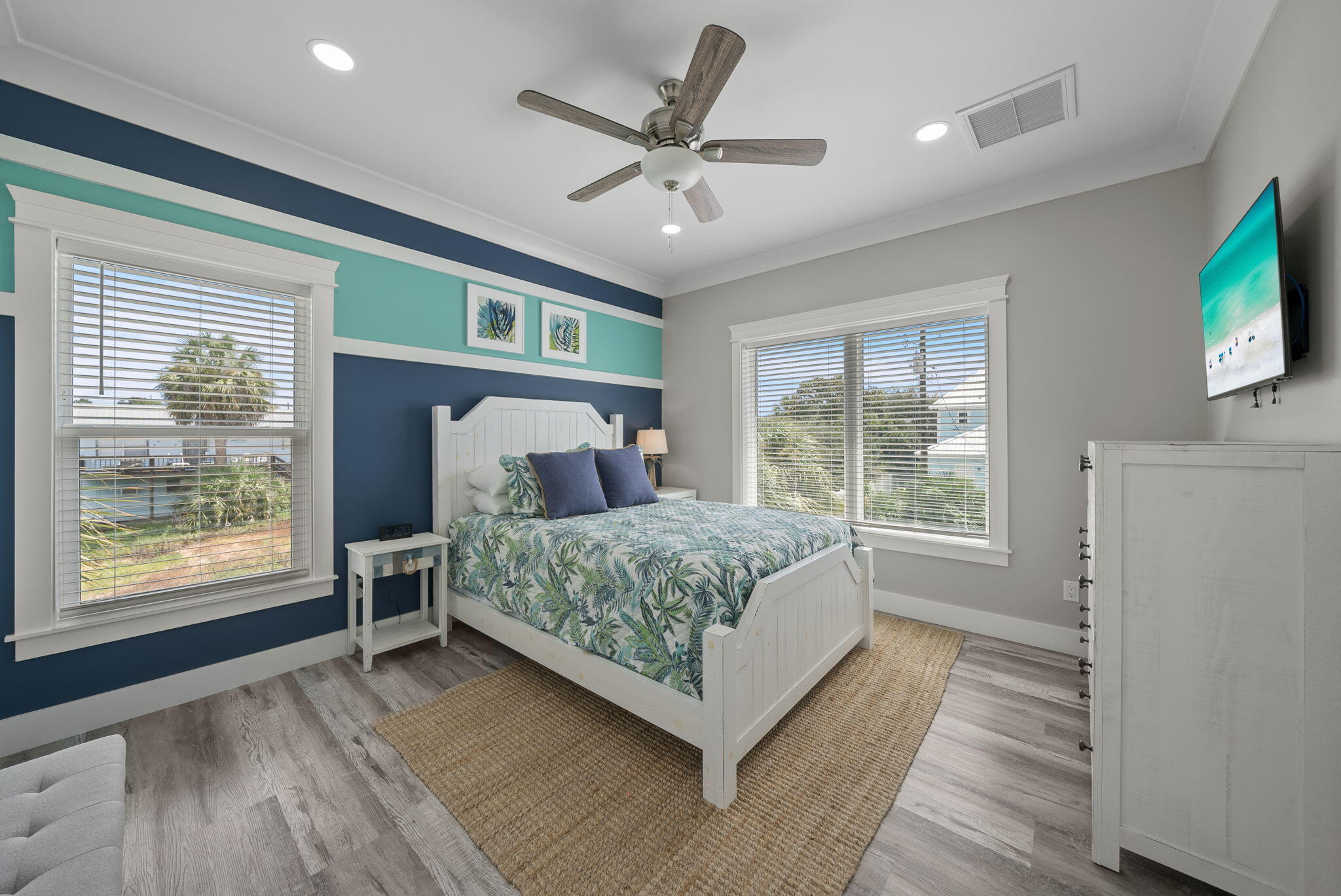 LAGUNA BEACH 7TH ADDN - Residential
