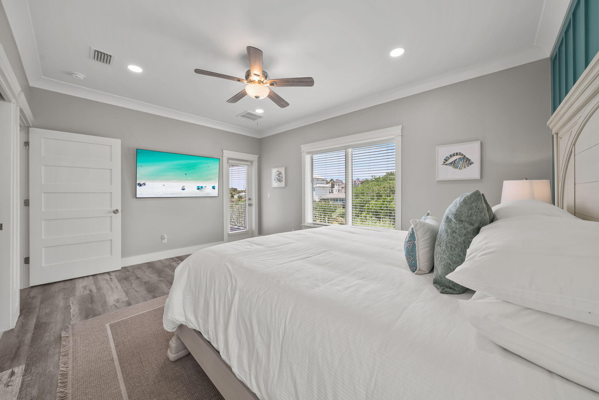 LAGUNA BEACH 7TH ADDN - Residential