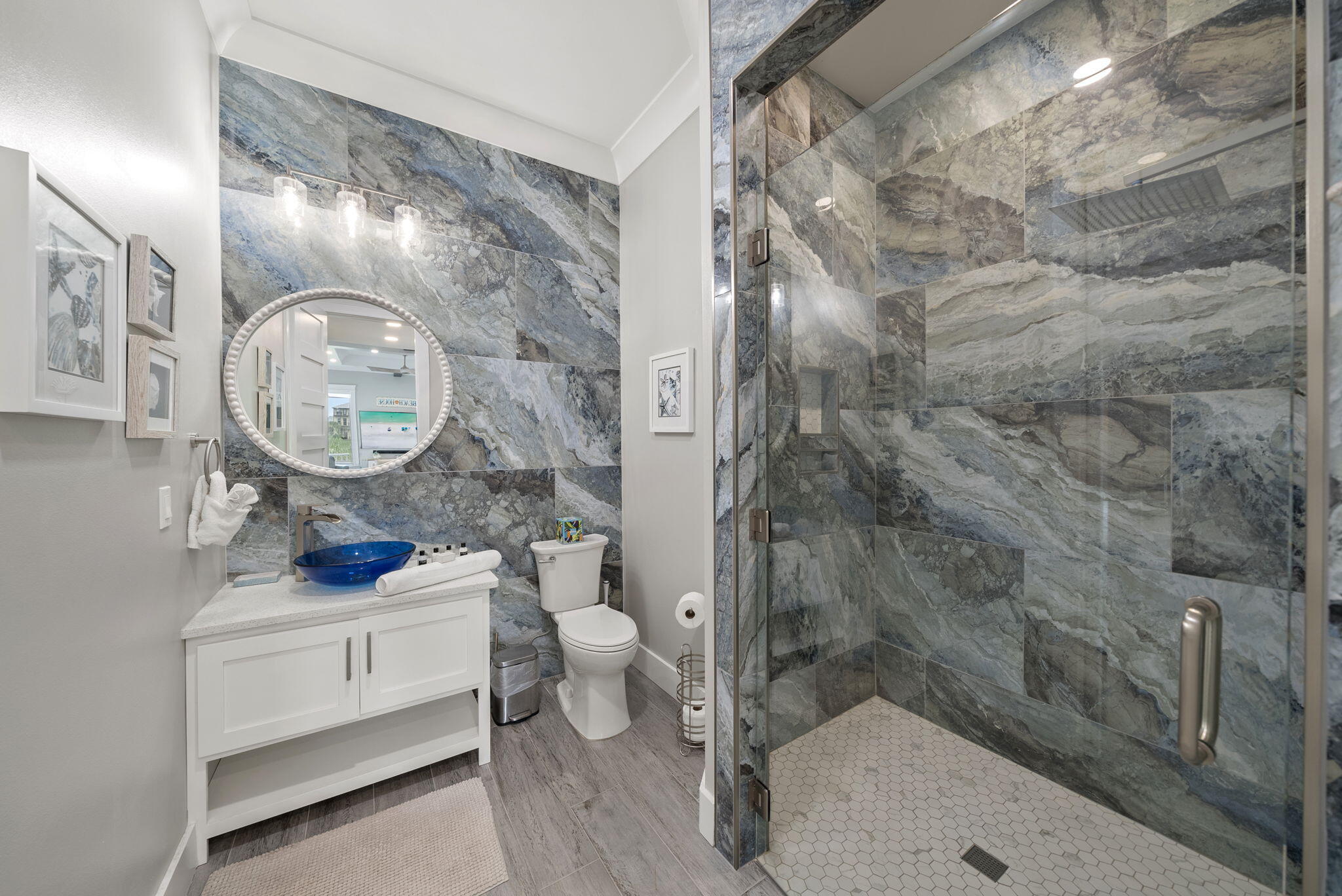 LAGUNA BEACH 7TH ADDN - Residential
