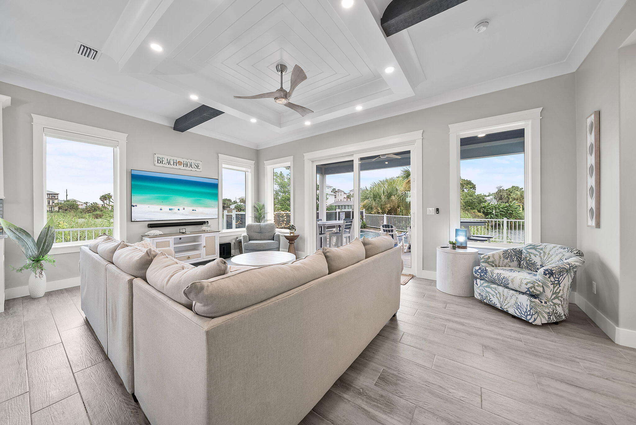 LAGUNA BEACH 7TH ADDN - Residential