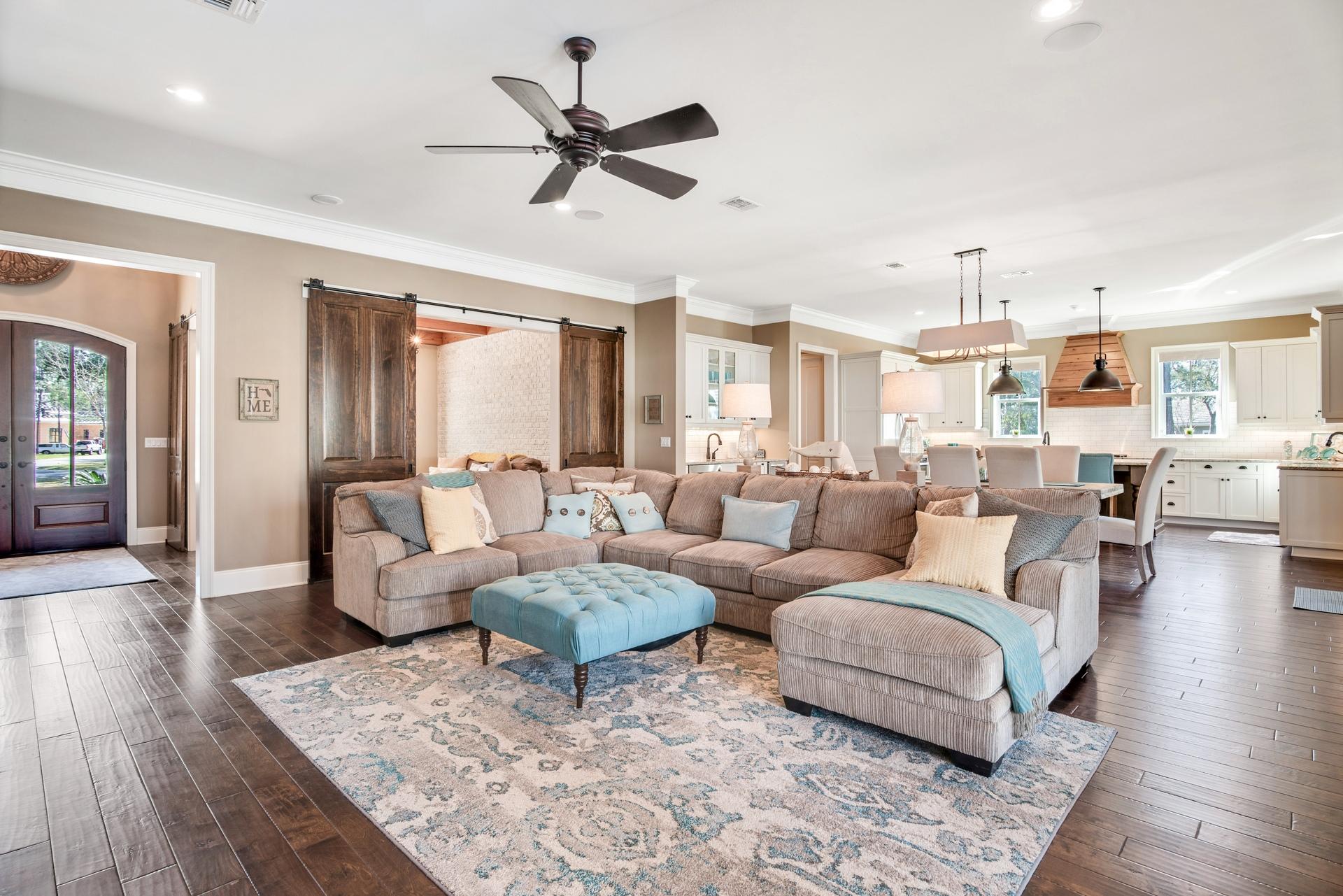 ISLAND GREEN - Residential