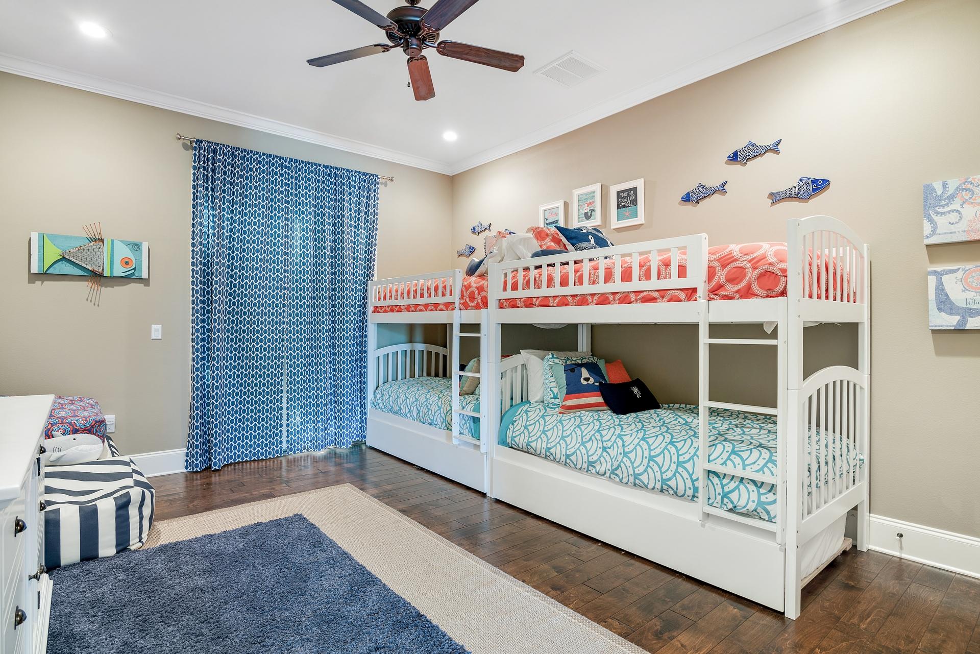 ISLAND GREEN - Residential