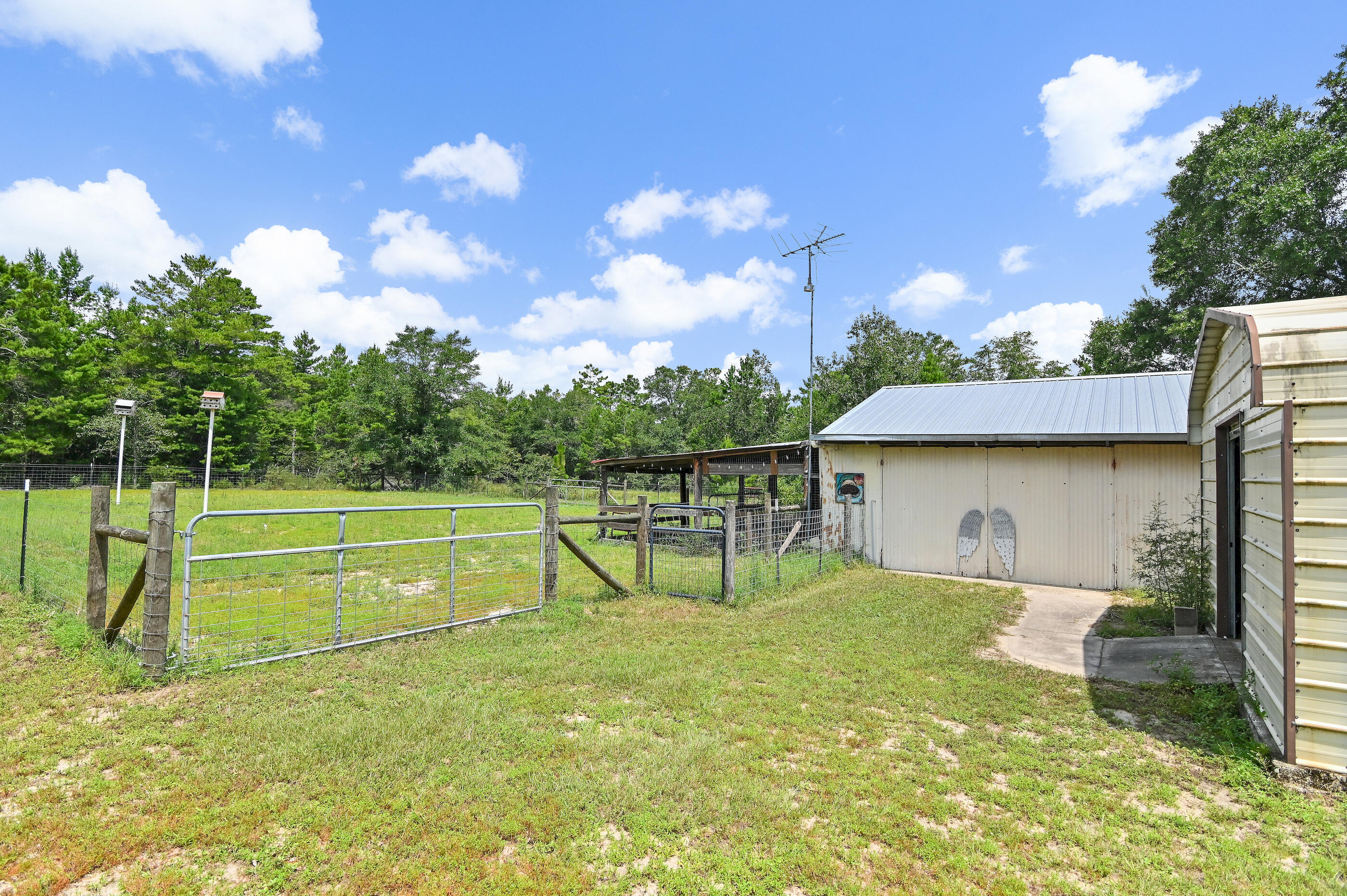 SPRING HILLS FARMS UNREC - Residential