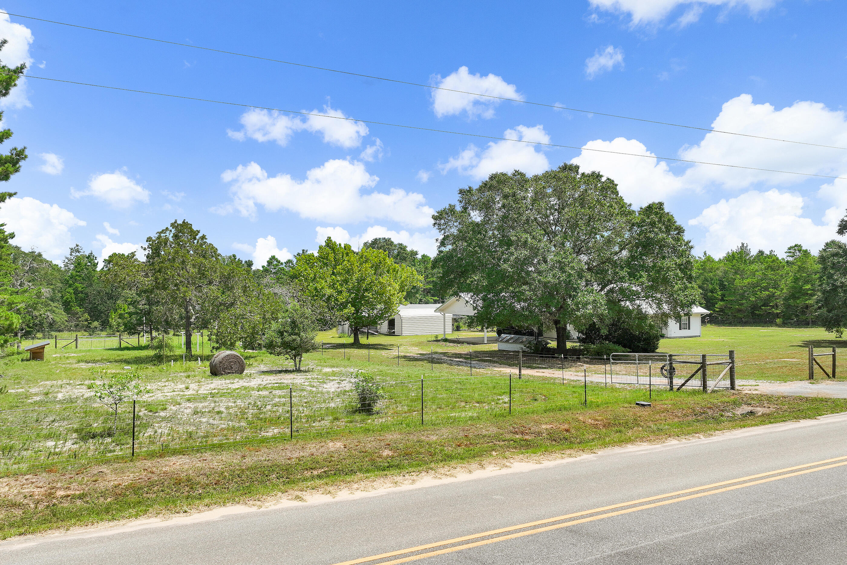 SPRING HILLS FARMS UNREC - Residential