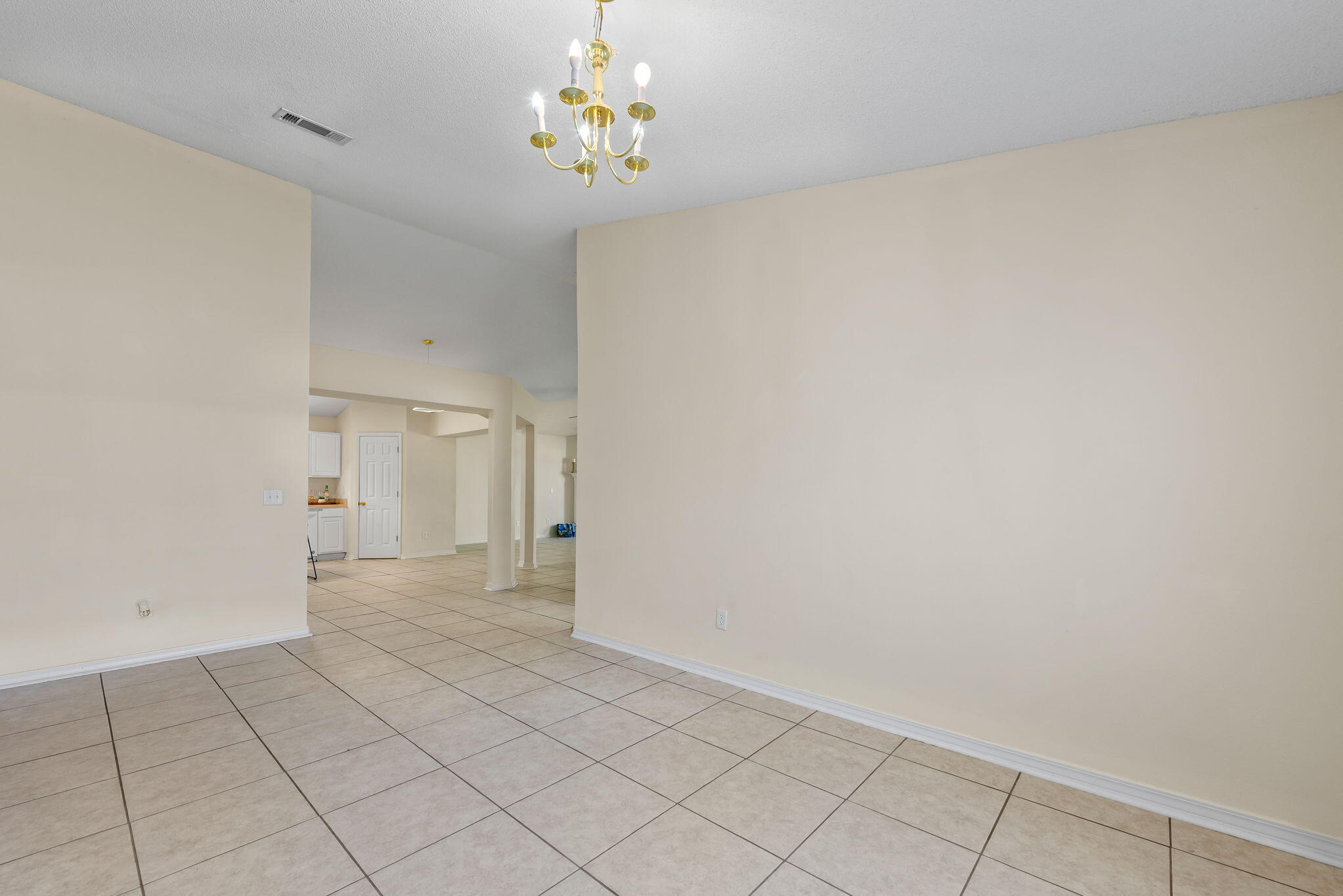 HIDDEN SHORES - Residential