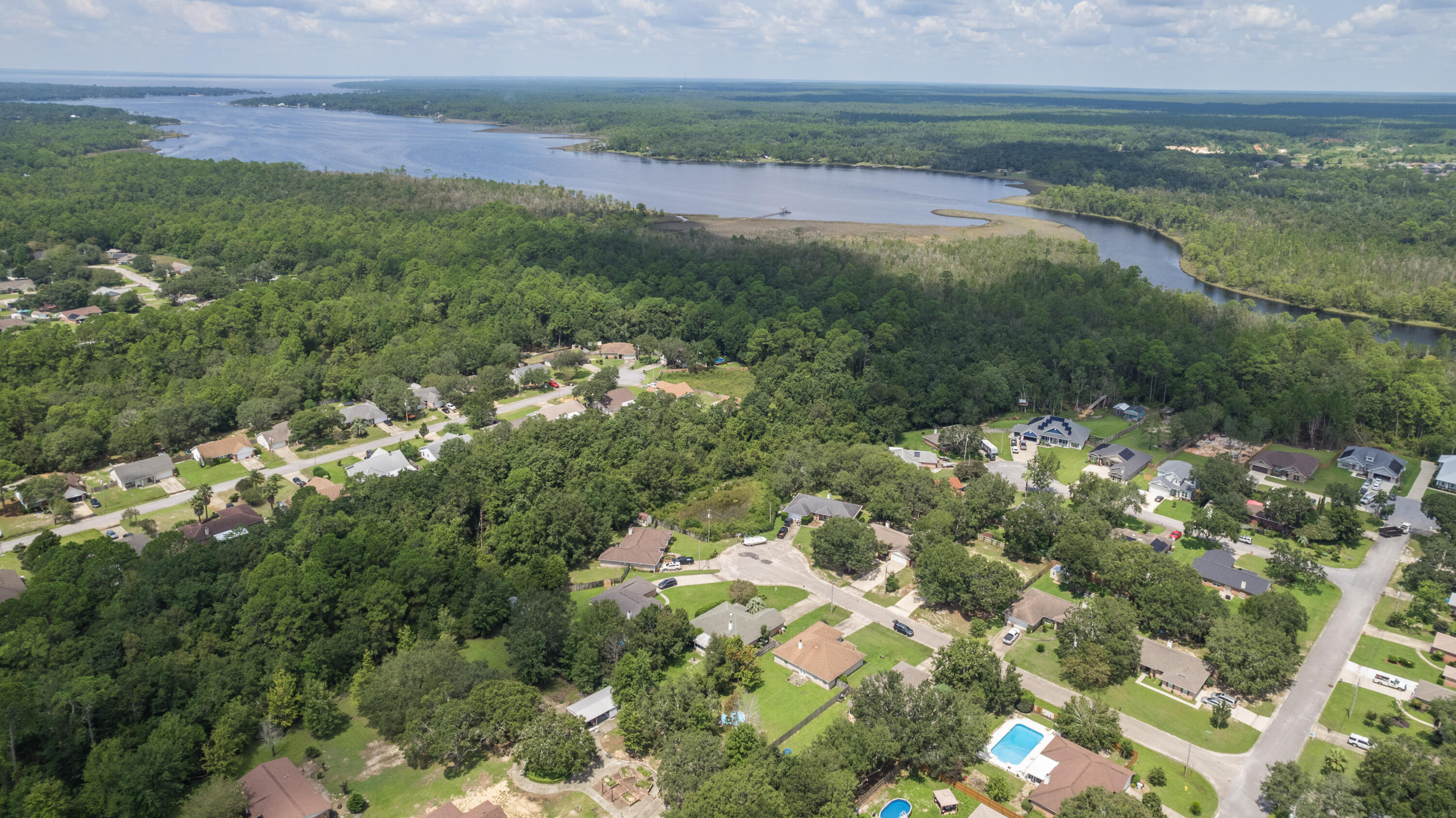 RIVERSIDE LANDING - Residential