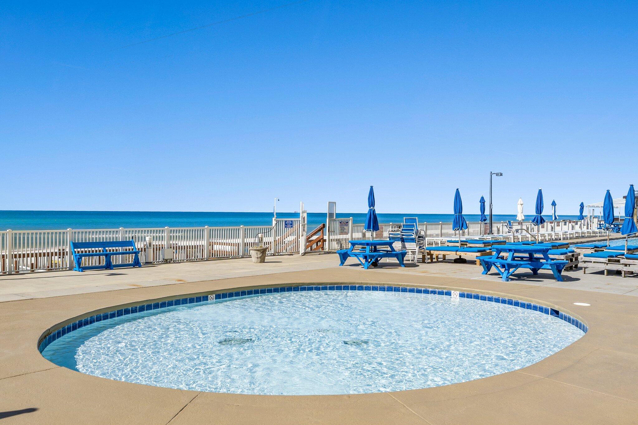 REGENCY TOWERS CONDO - Residential