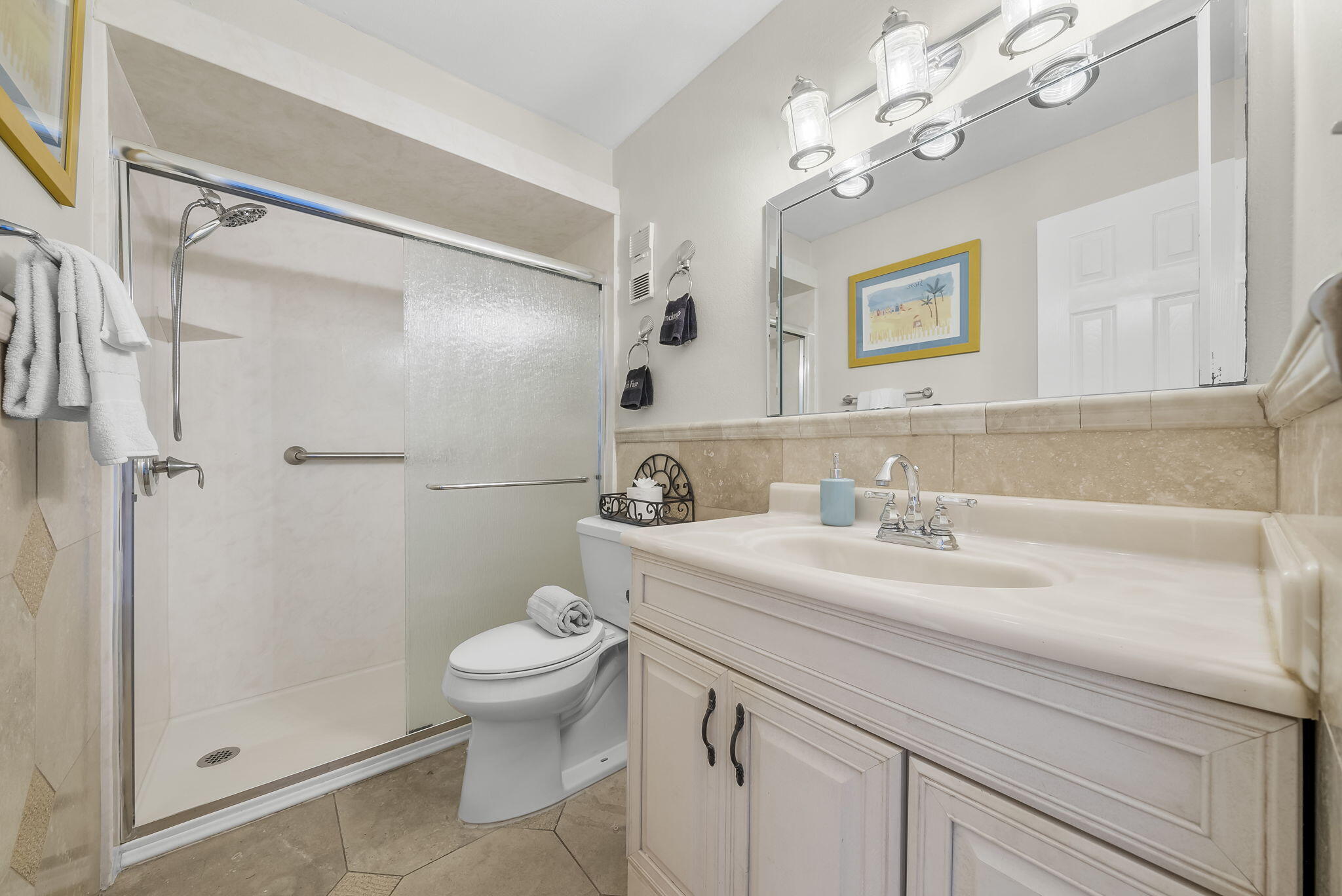 REGENCY TOWERS CONDO - Residential