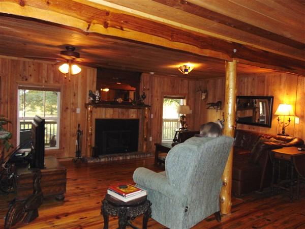 METES & BOUNDS - Farm