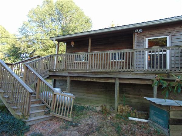 METES & BOUNDS - Farm