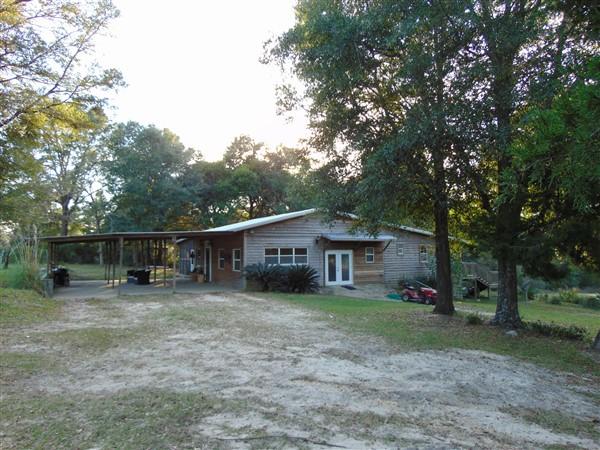 METES & BOUNDS - Farm