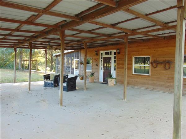 METES & BOUNDS - Farm