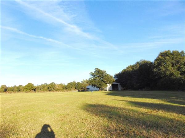 METES & BOUNDS - Farm