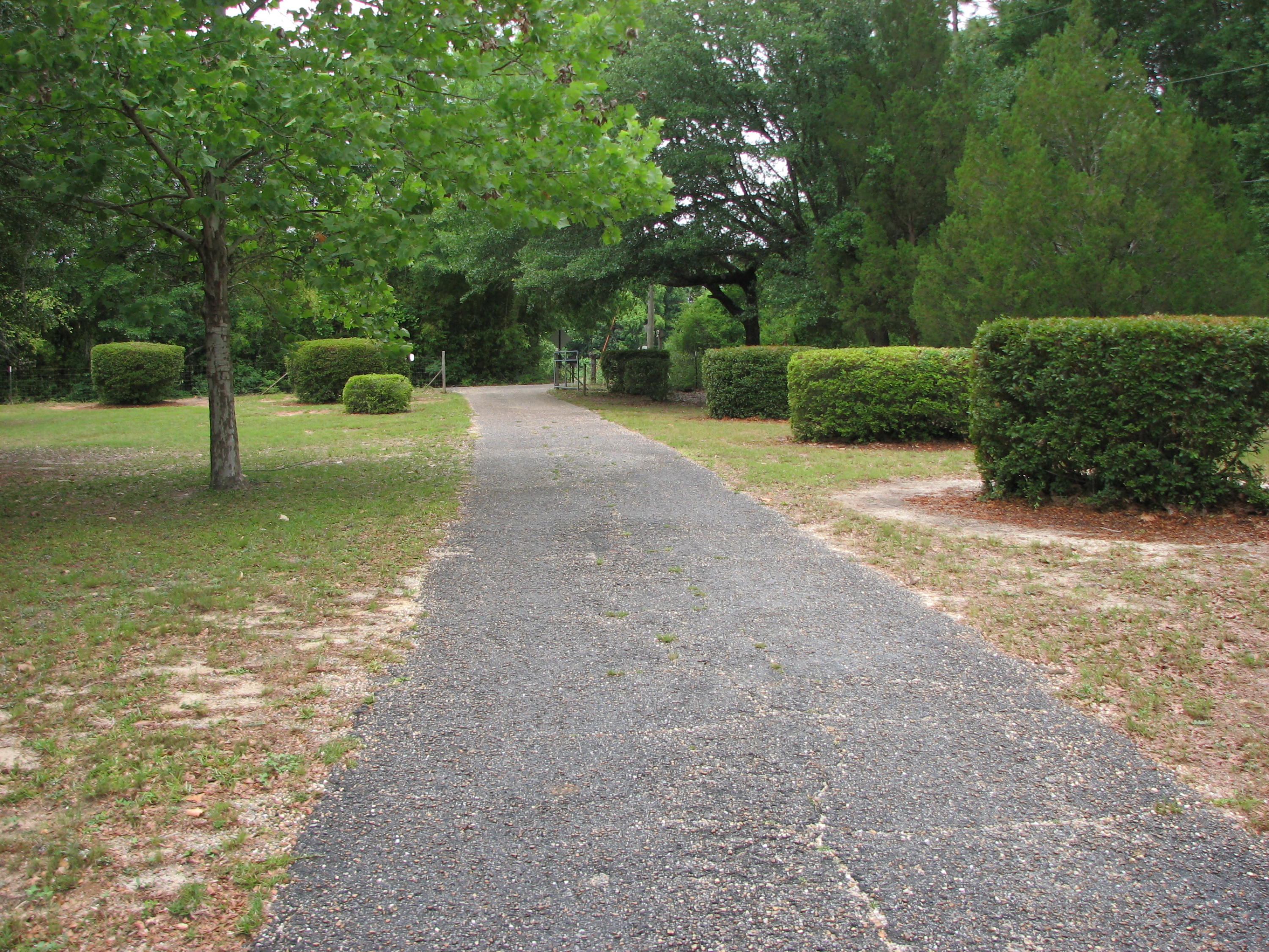 Lengthy Metes & Bounds Description - Residential