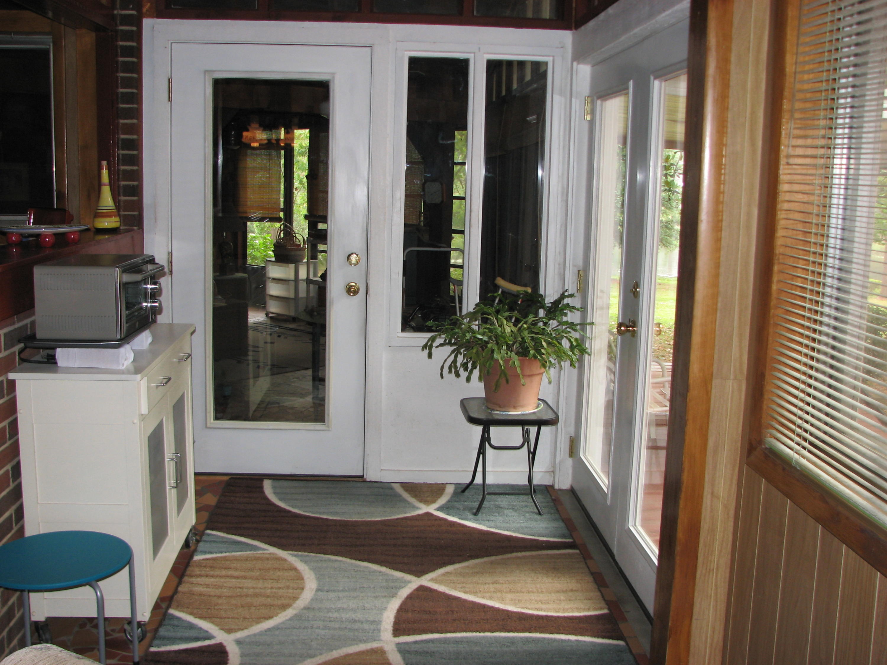 Lengthy Metes & Bounds Description - Residential