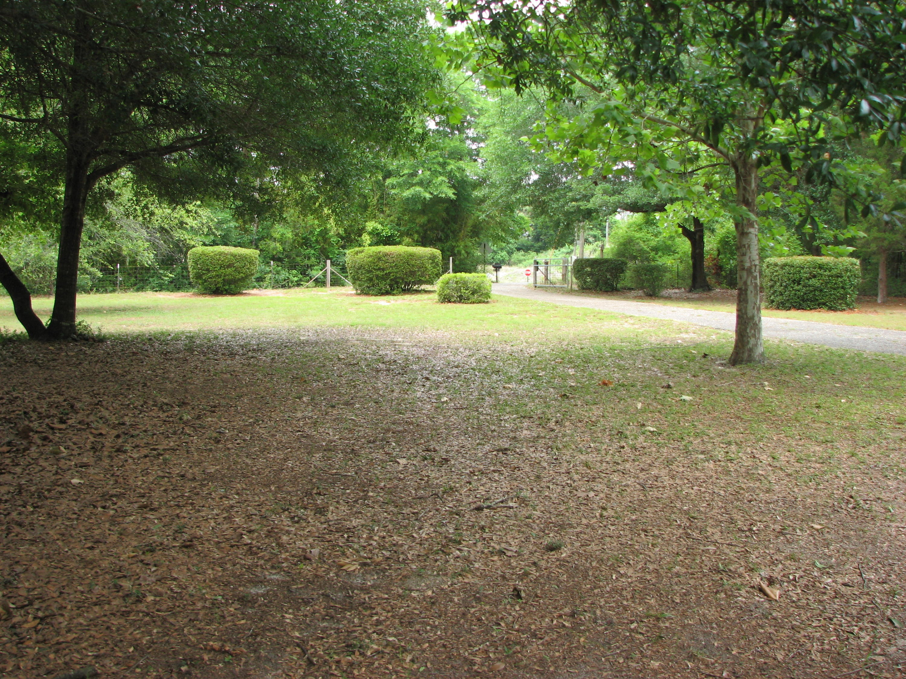 Lengthy Metes & Bounds Description - Residential