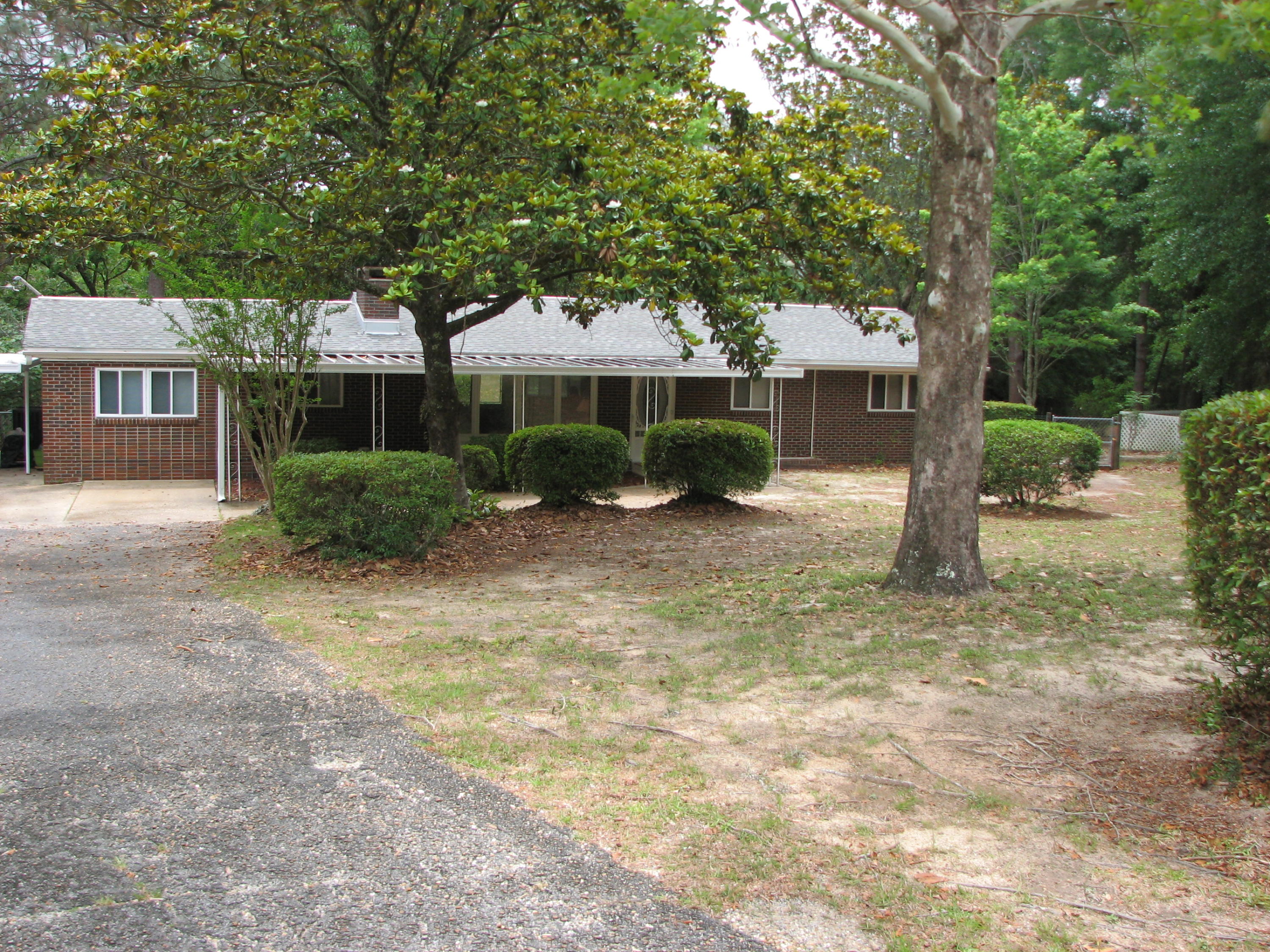 Lengthy Metes & Bounds Description - Residential