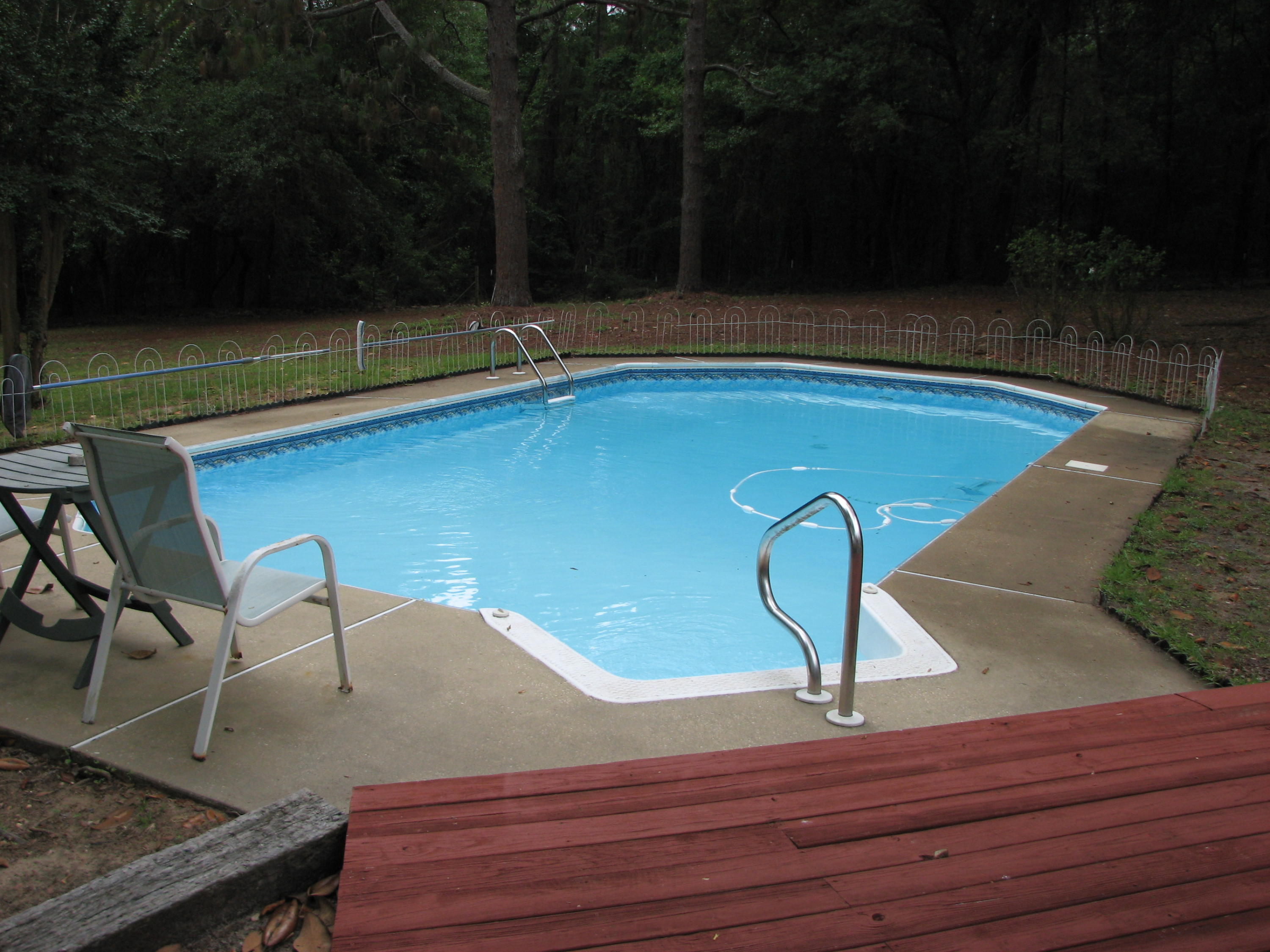 Lengthy Metes & Bounds Description - Residential