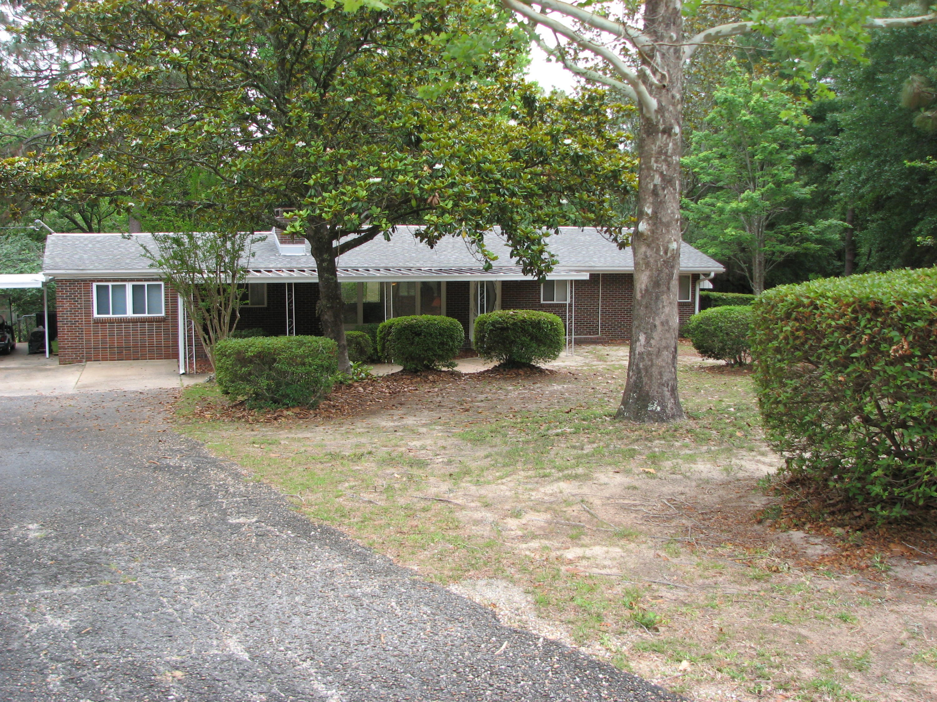 Lengthy Metes & Bounds Description - Residential