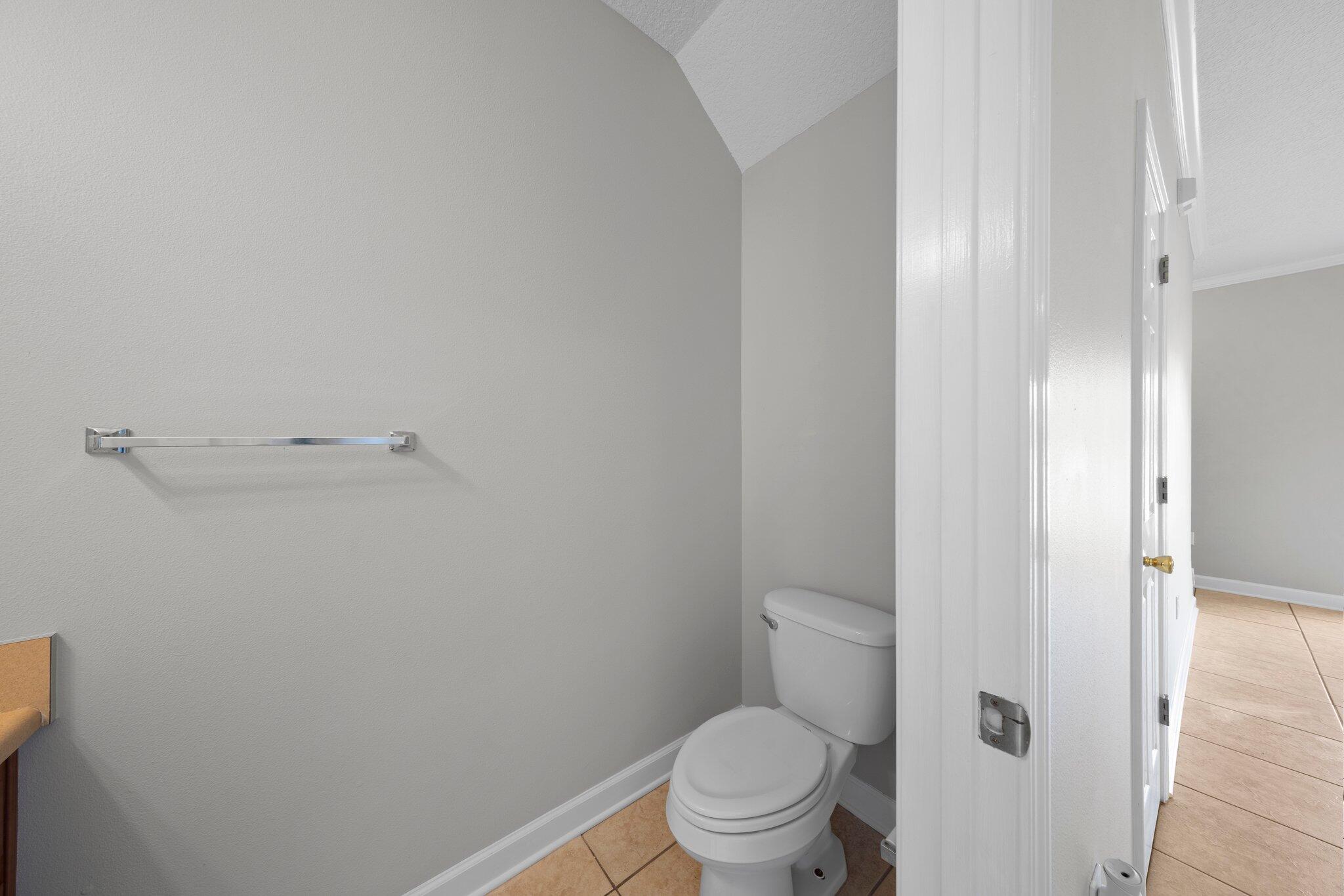 Miranda Apartments - Residential Lease