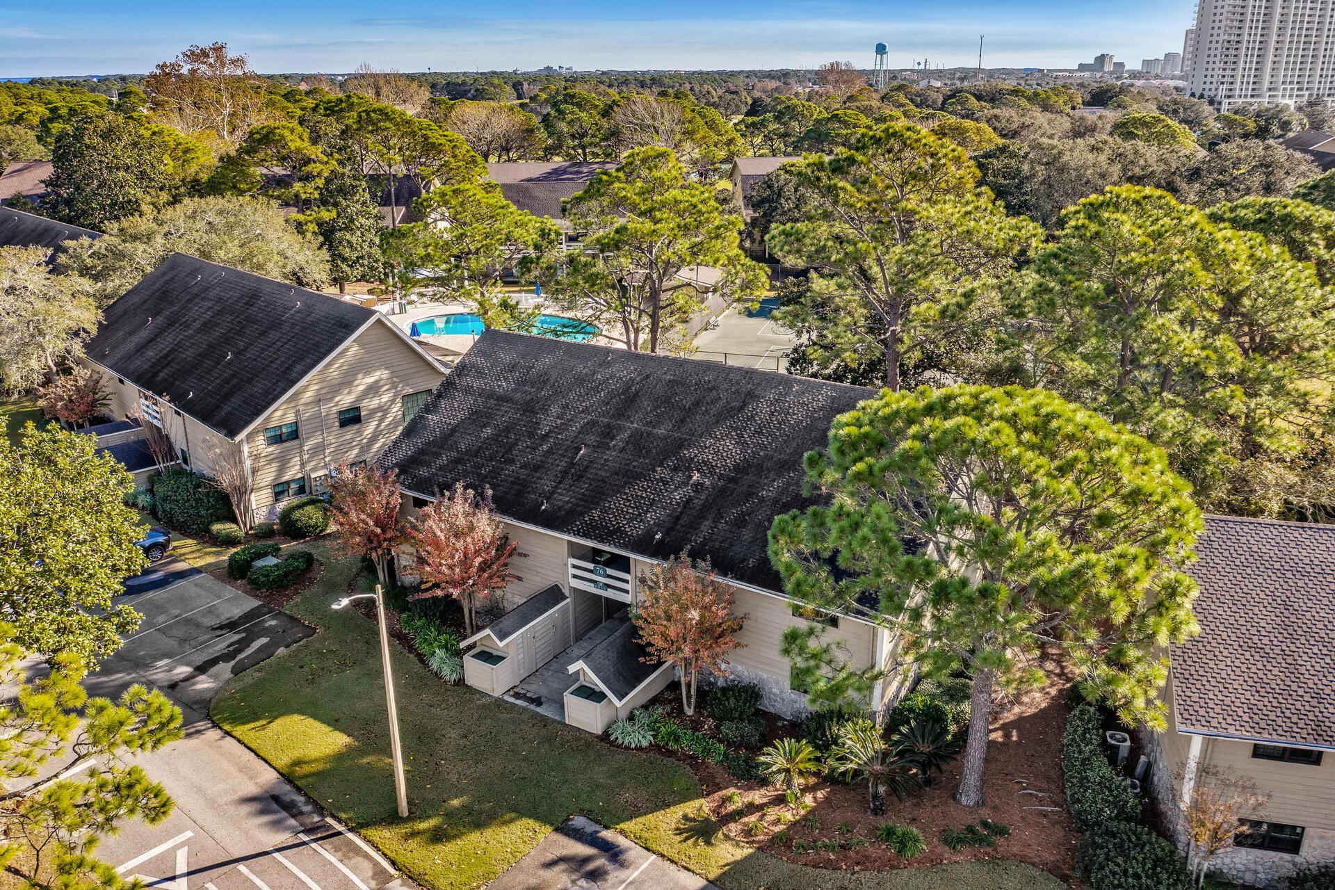 SEASCAPE CONDO GARDEN VILLA - Residential