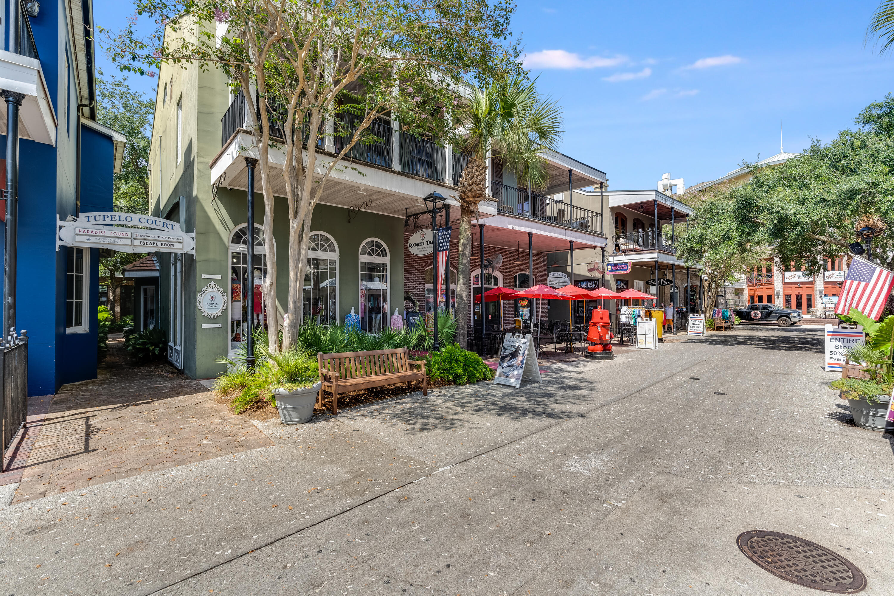 BAHIA CONDO - Residential