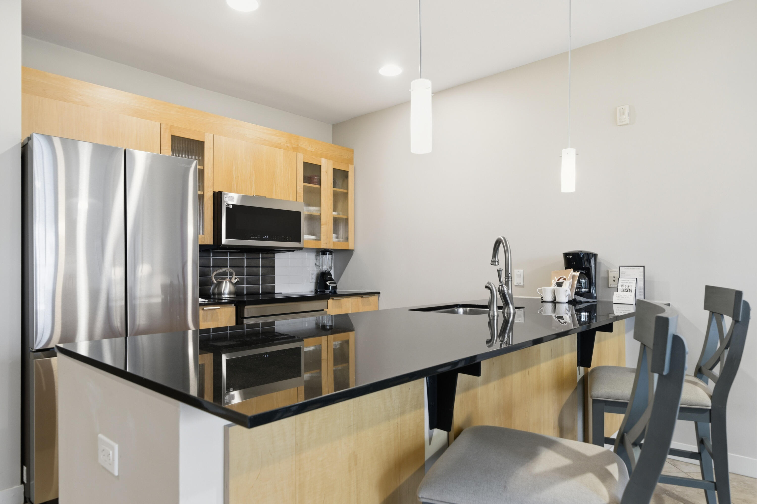 BAHIA CONDO - Residential