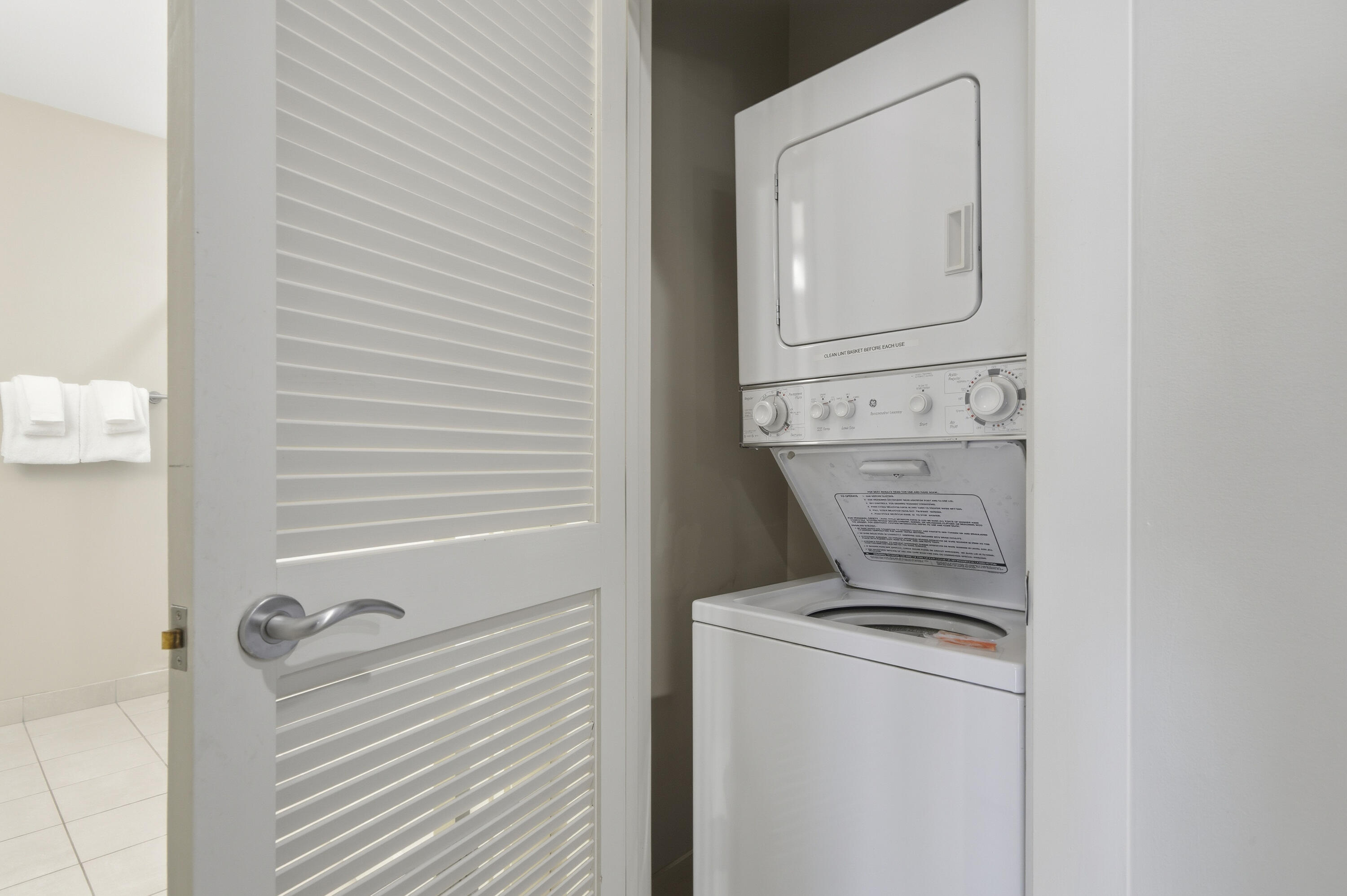 BAHIA CONDO - Residential